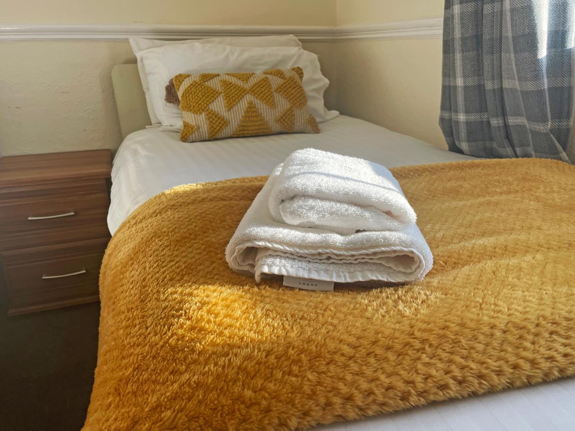 Single Room,1616874328:JPEG