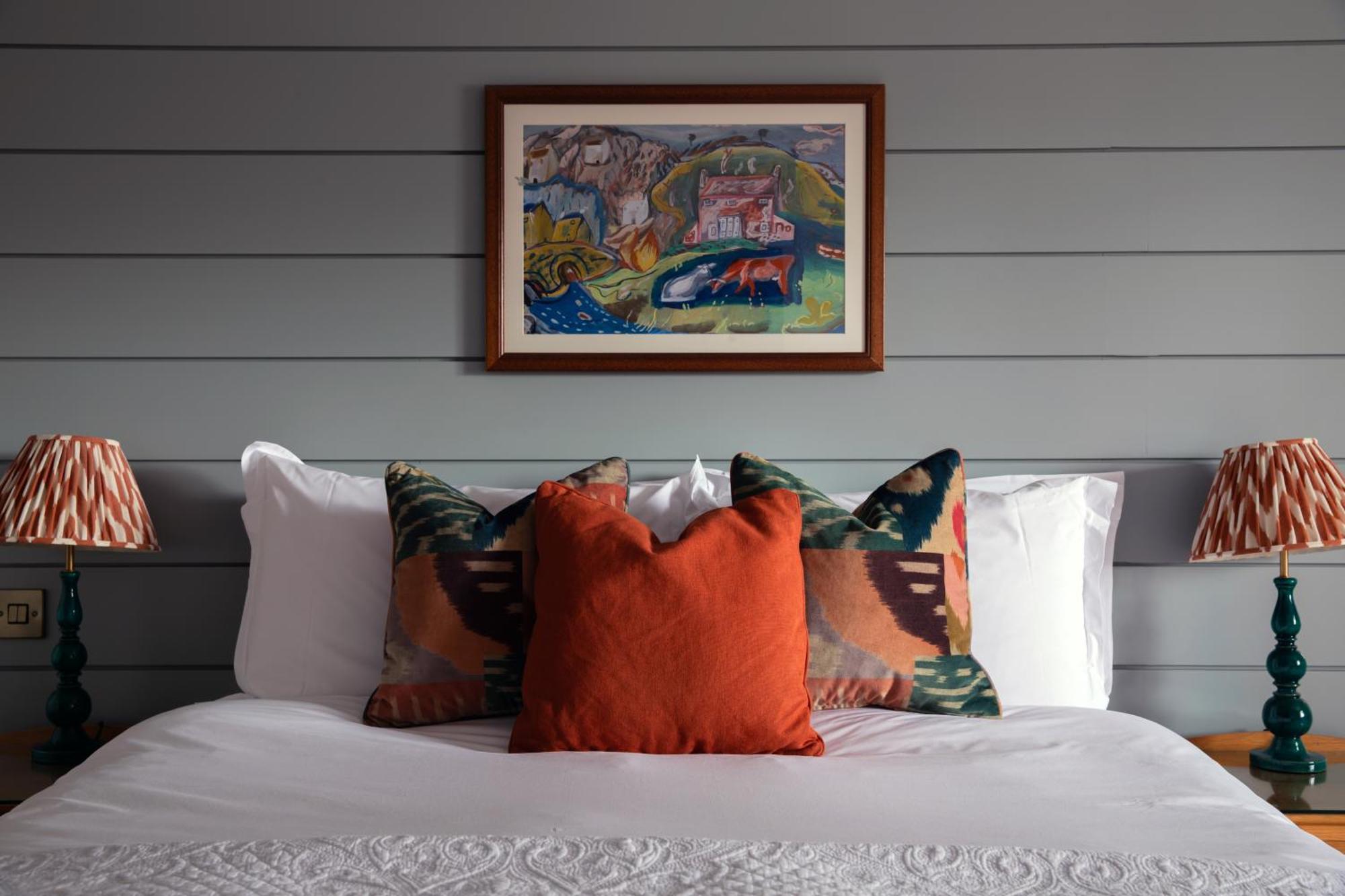 Double Room,1516372219:JPEG