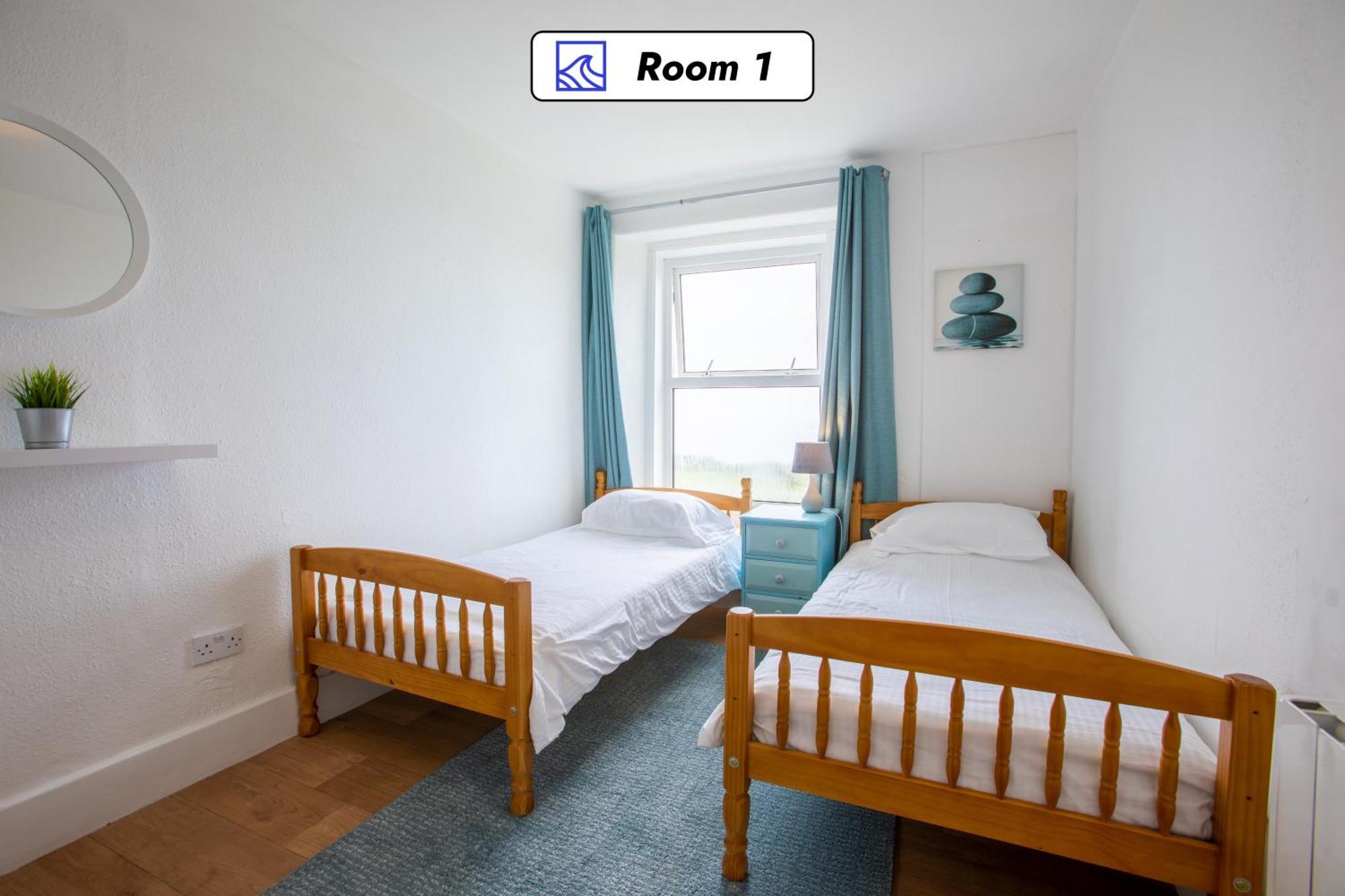 Twin Room Sea View,1543181029:JPEG