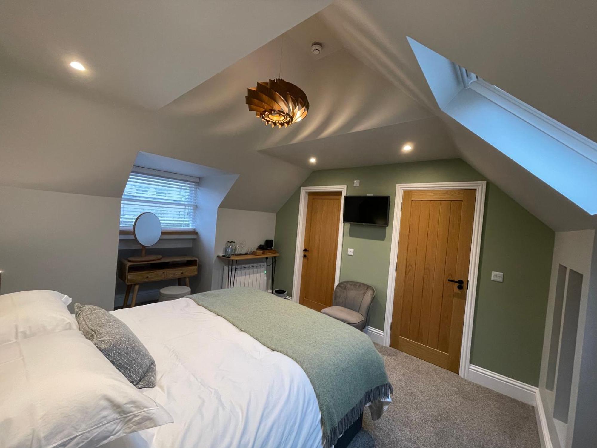 Deluxe Room,1532365492:JPEG