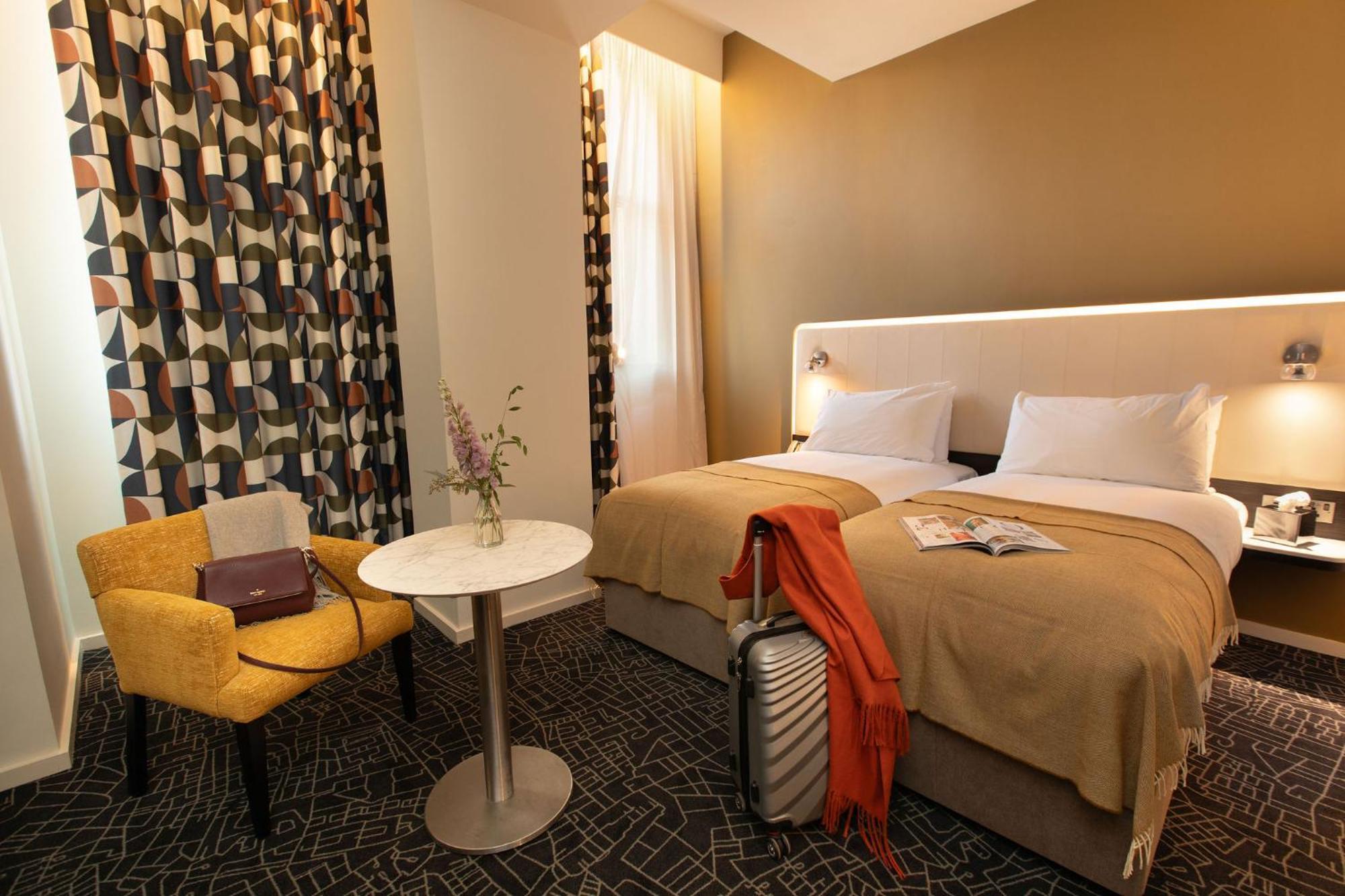 Classic Twin Room