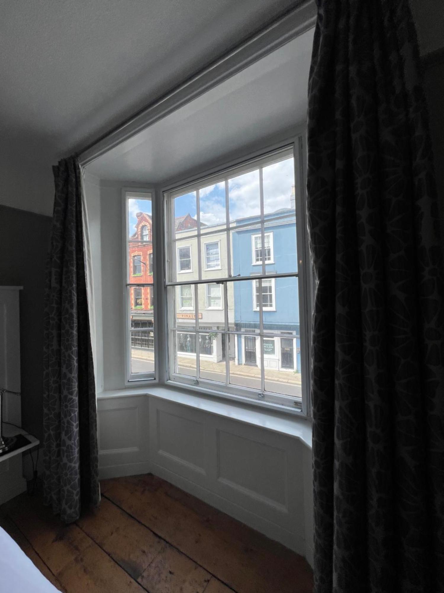 Double Room,1540945516:JPEG