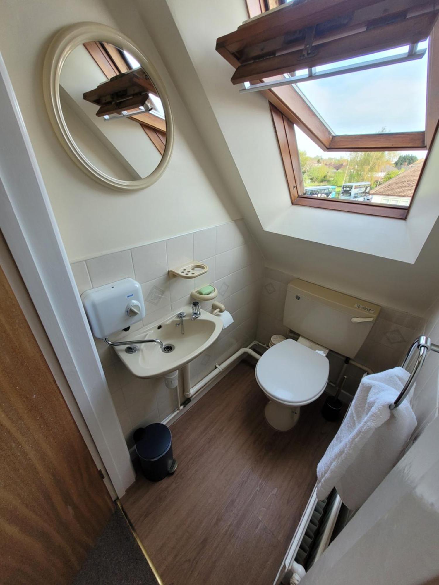 Habitación Doble con baño compartido