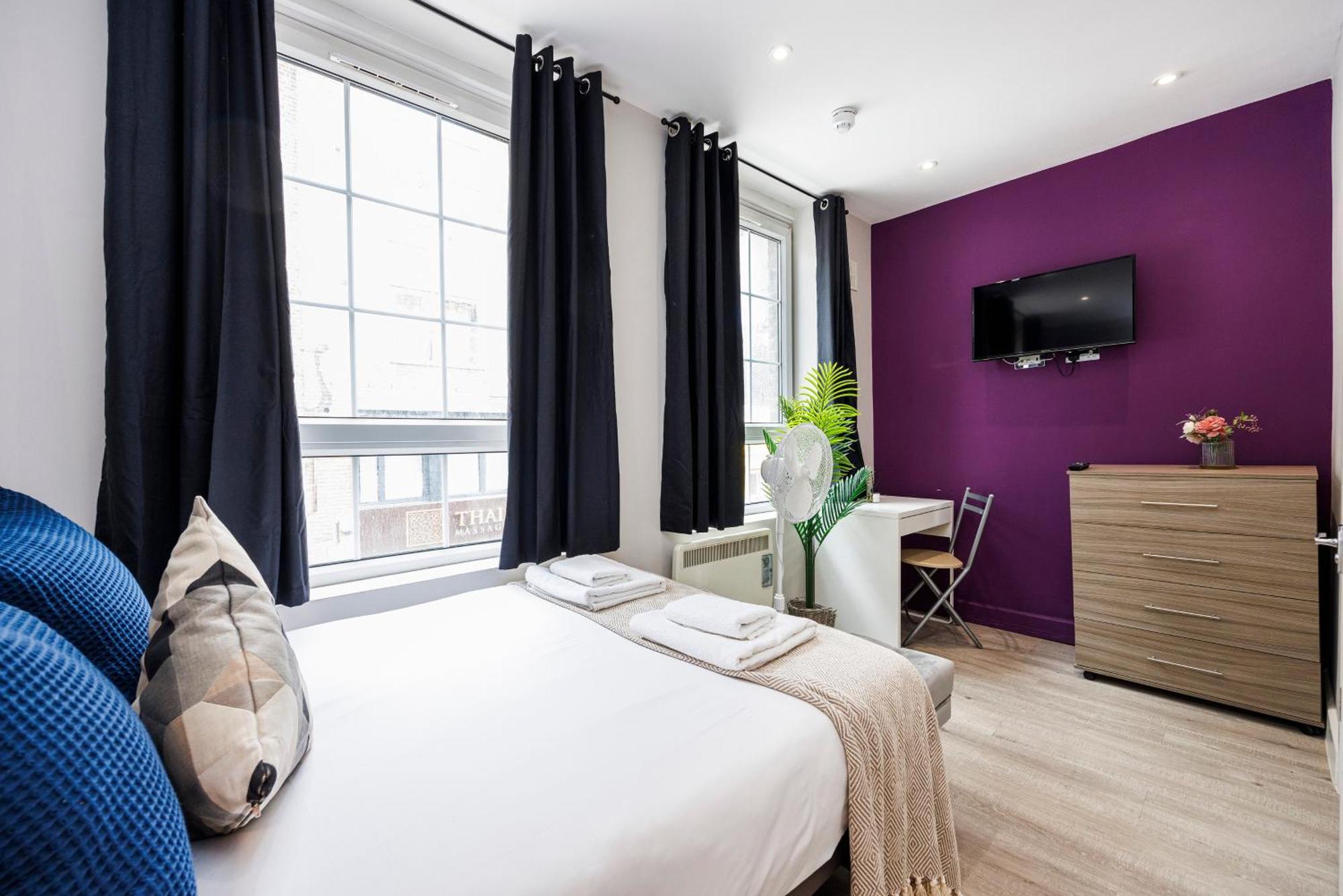 Double Room,1549123069:JPEG