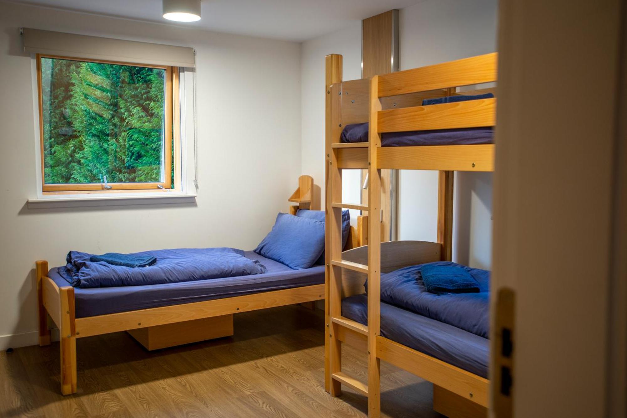 Triple Room with Bathroom