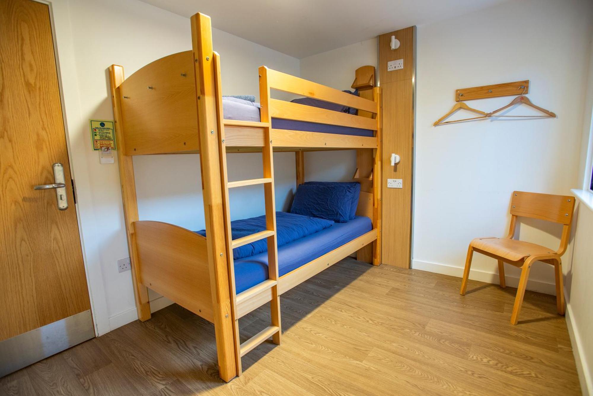Twin Room with Bathroom