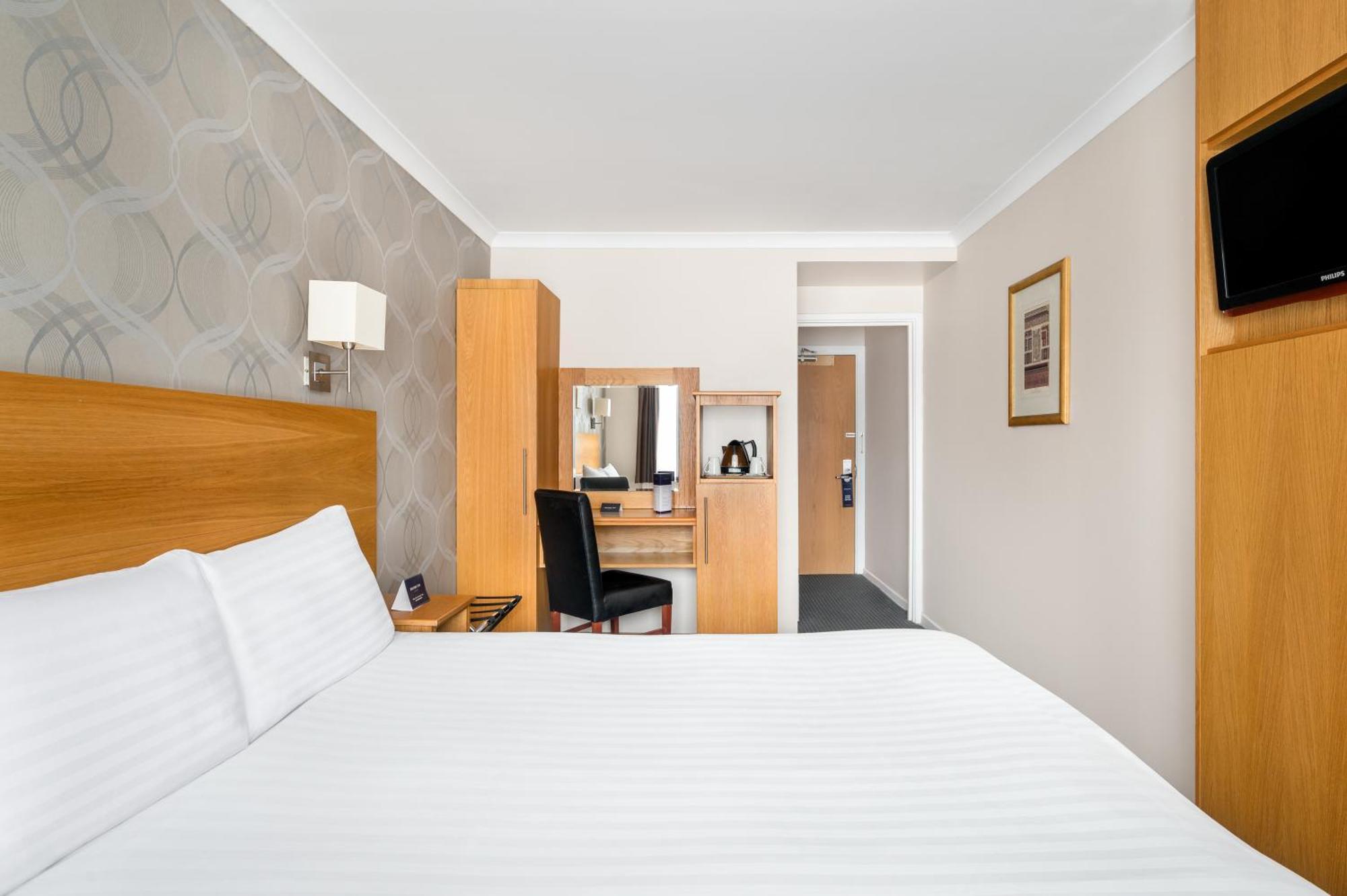 Double Room,1547157403:JPEG