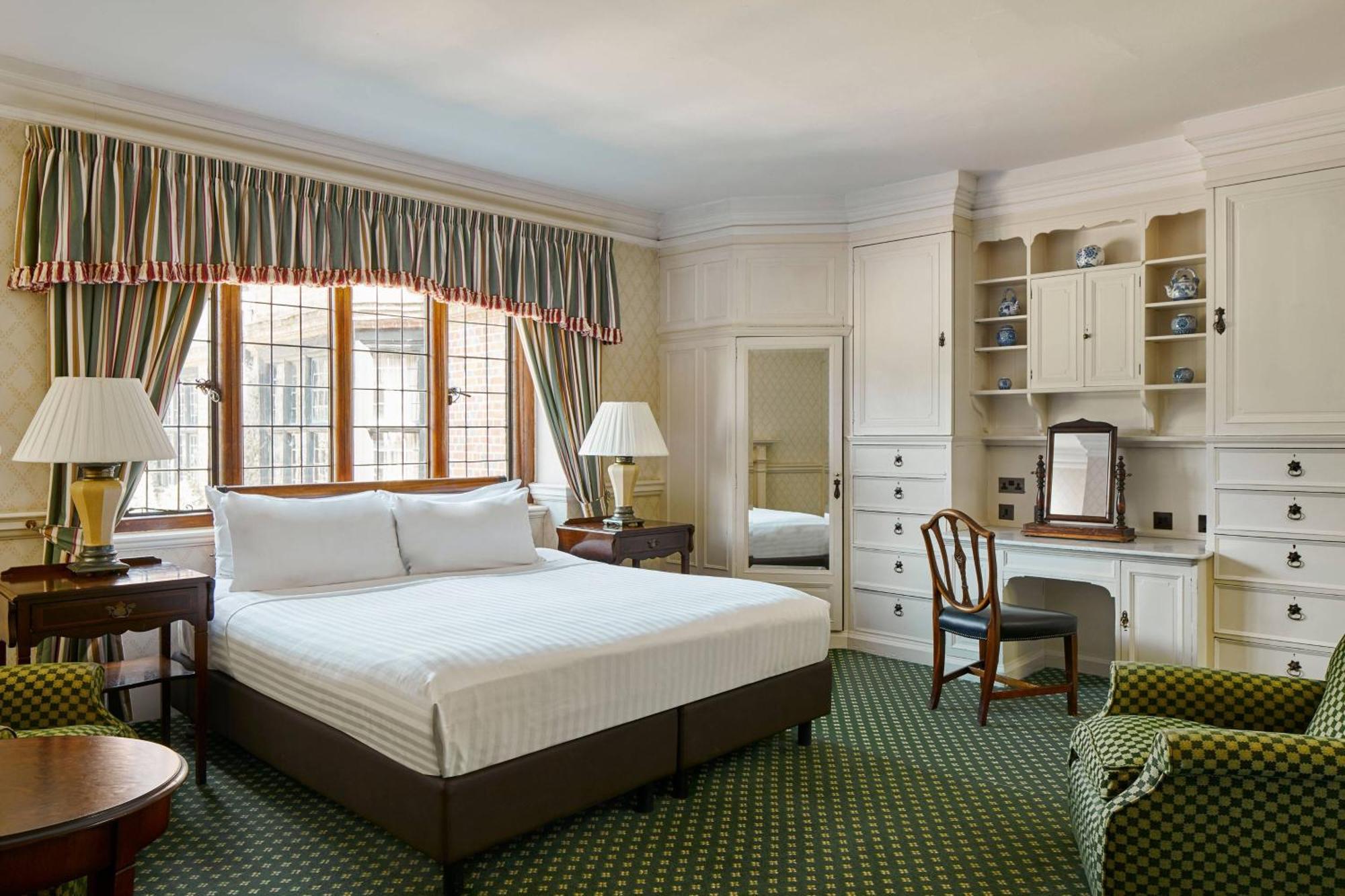 Manor House King or Queen Room,1612958178:JPEG