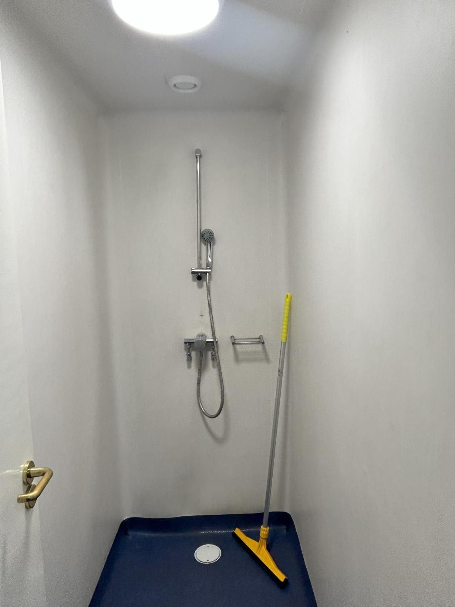 3 Bed Private Room Ensuite