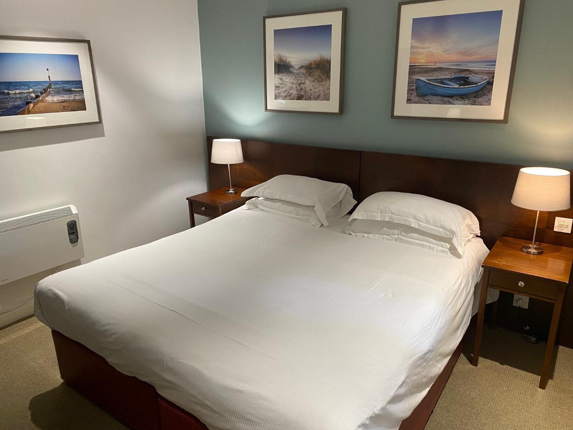 Double Room,1551172174:JPEG