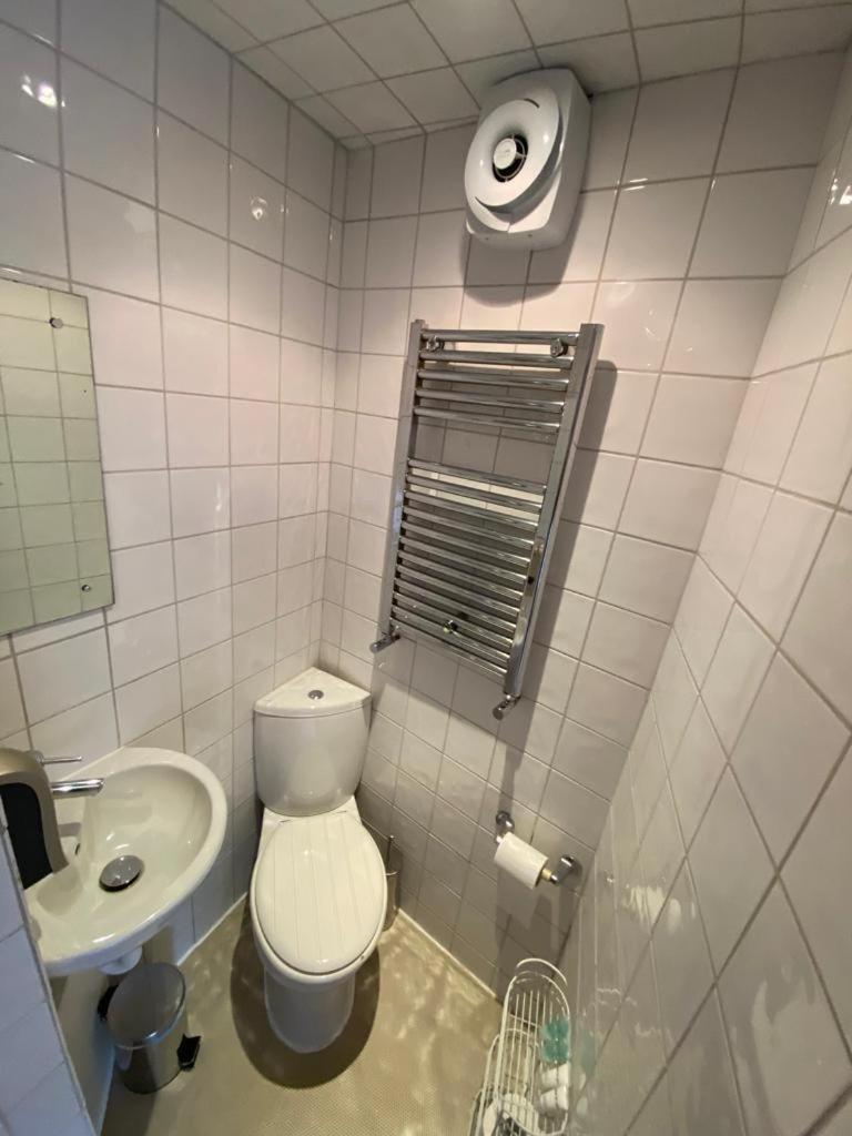 Twin Room with Private Bathroom,1552004455:JPEG