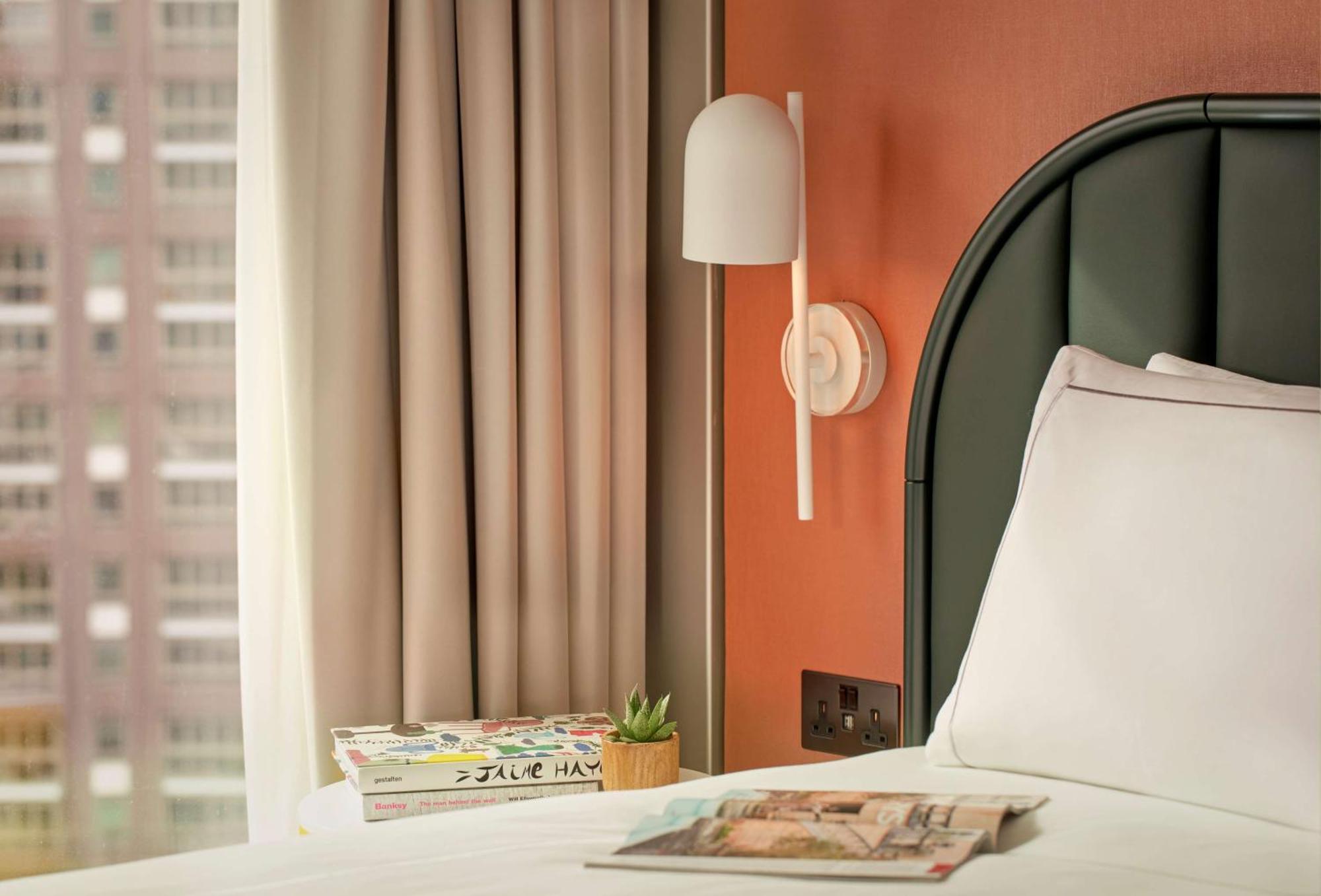 Art Kamer Plus met 2 Aparte Bedden
