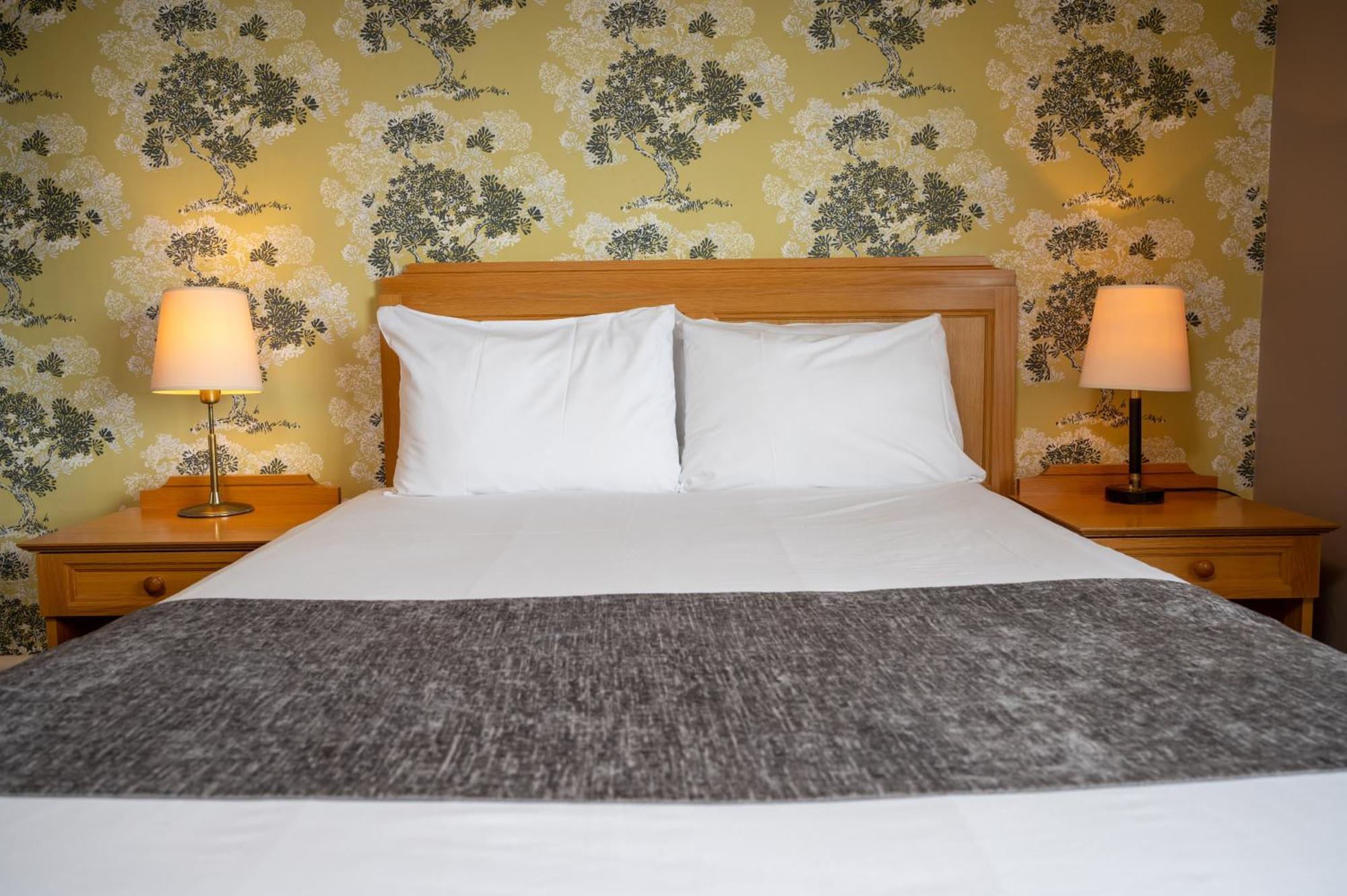 Double Room,1553583607:JPEG