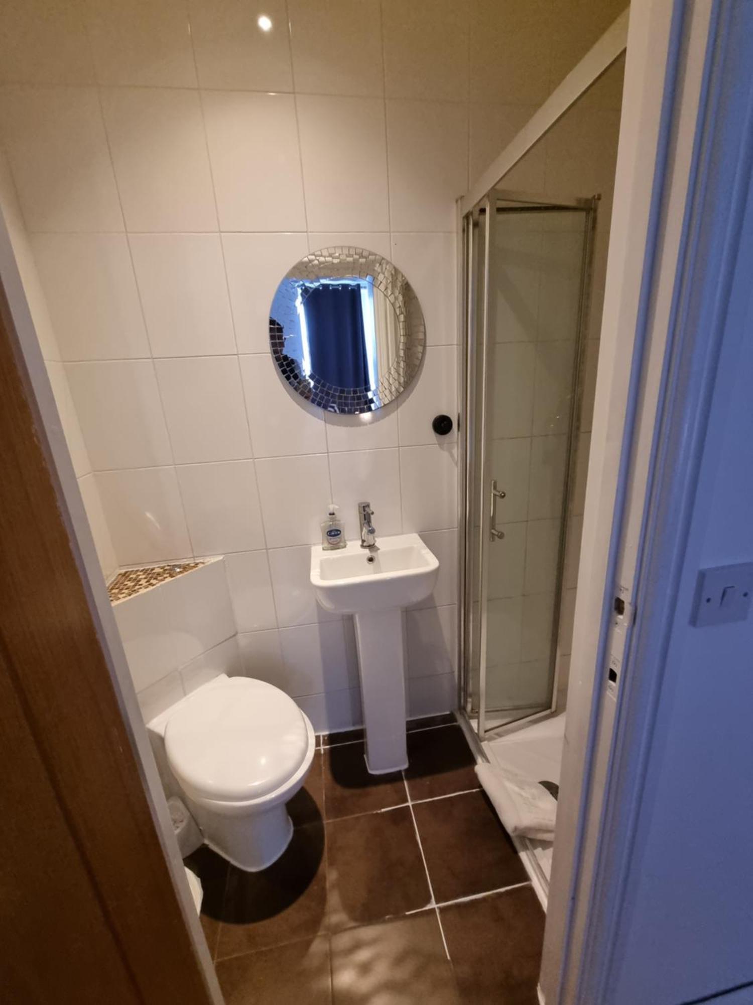 Double Room with Private Bathroom