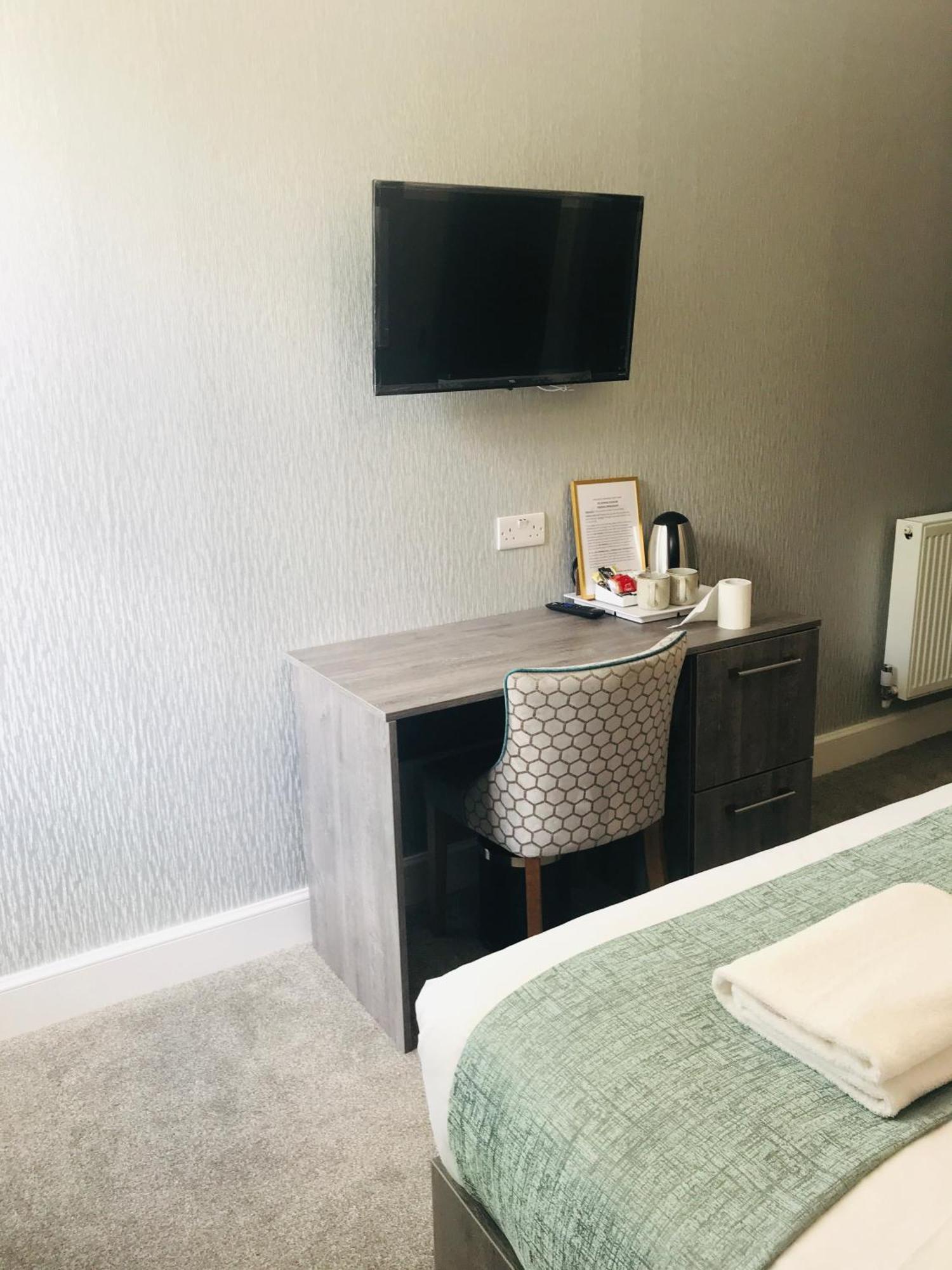 Quarto Duplo com Vista do Jardim
