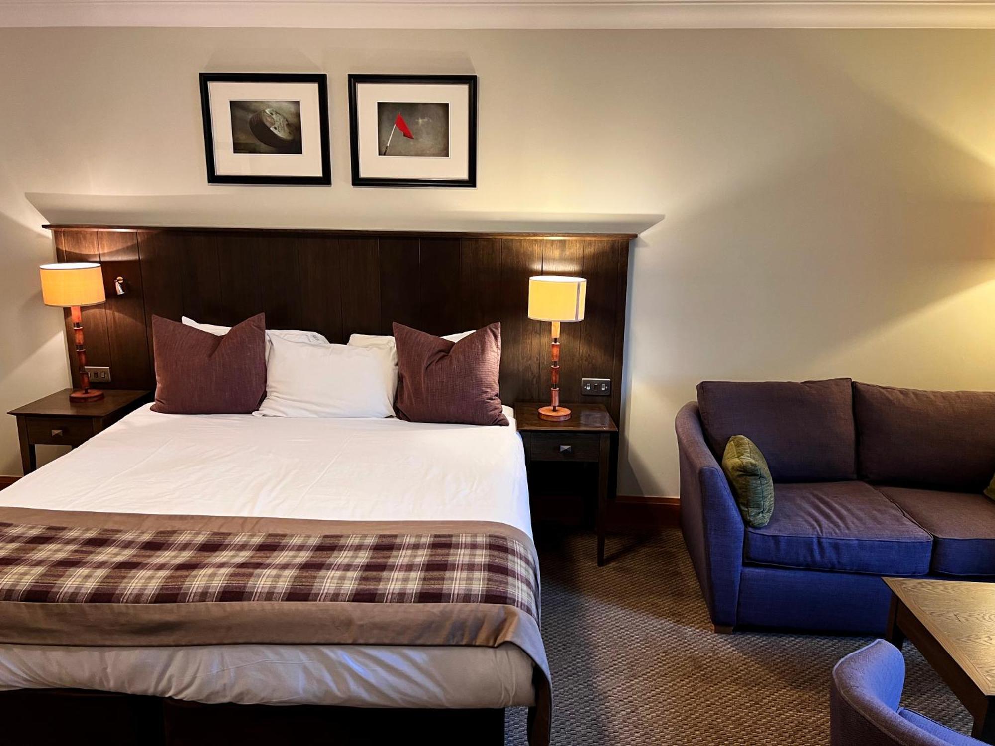 Deluxe Double Room,1566976604:JPEG