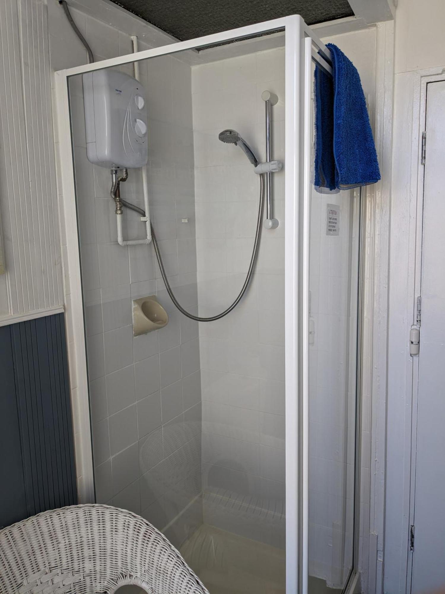 Family Room with Private Bathroom,1566983435:JPEG