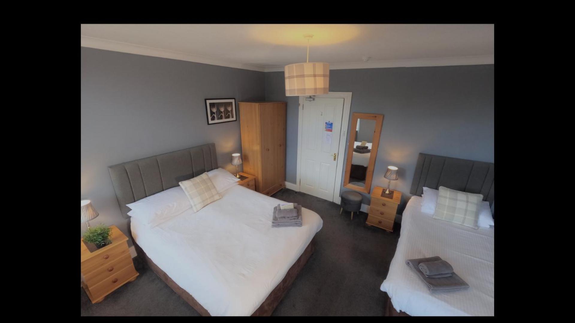 Triple Room,1569197042:JPEG