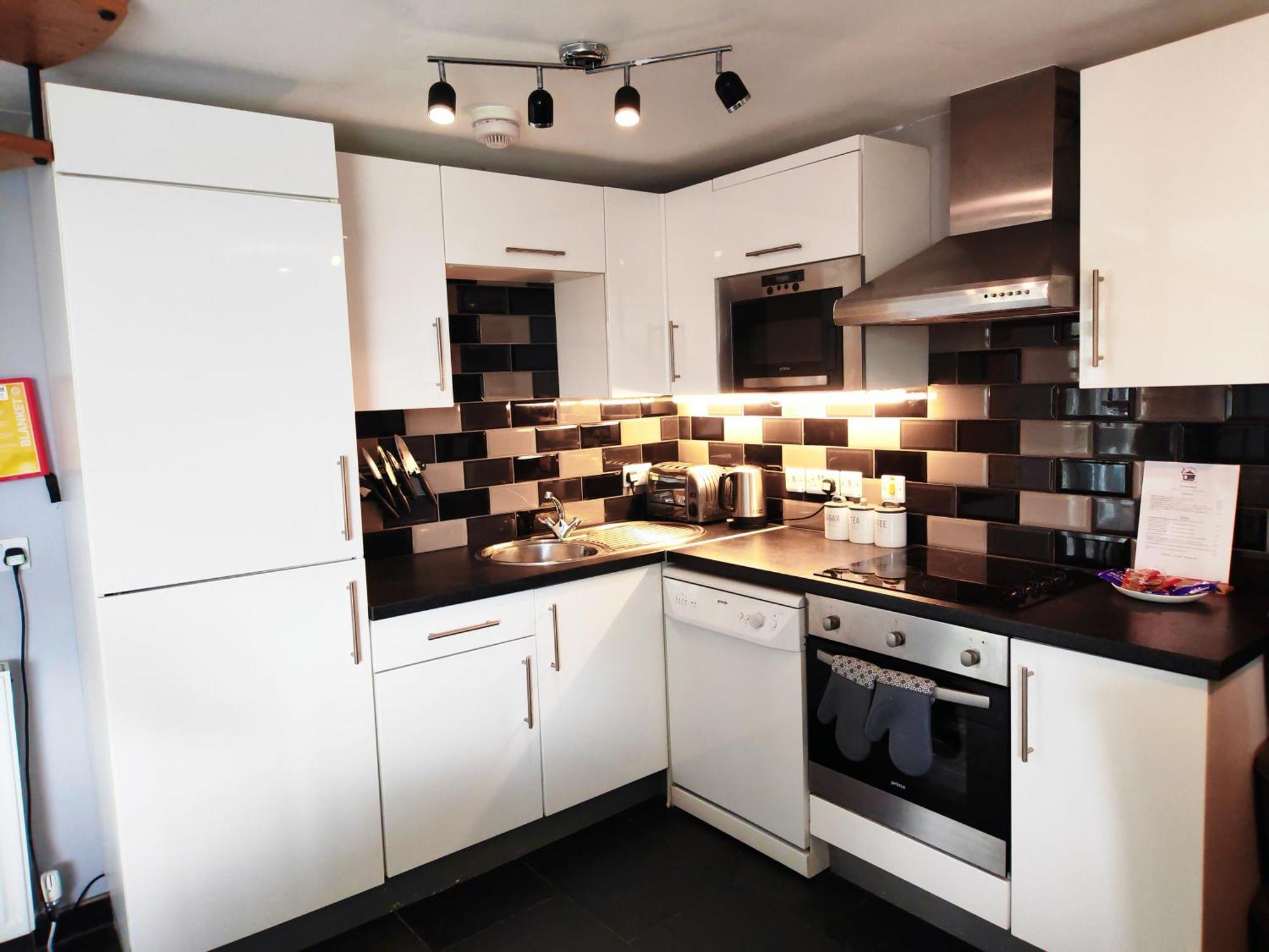 Two-Bedroom Cottage,1620207316:JPEG