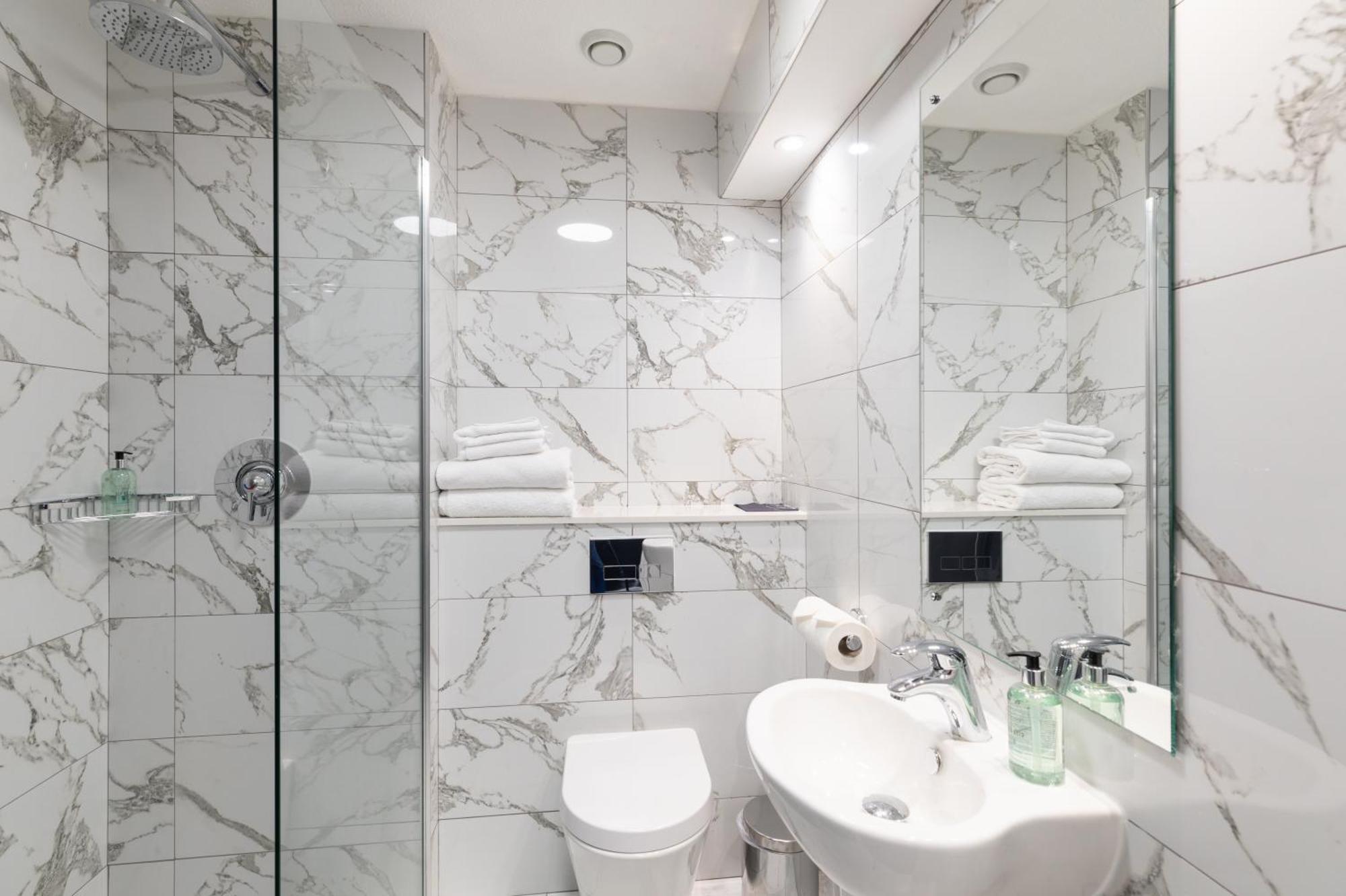 Quarto Triplo Standard