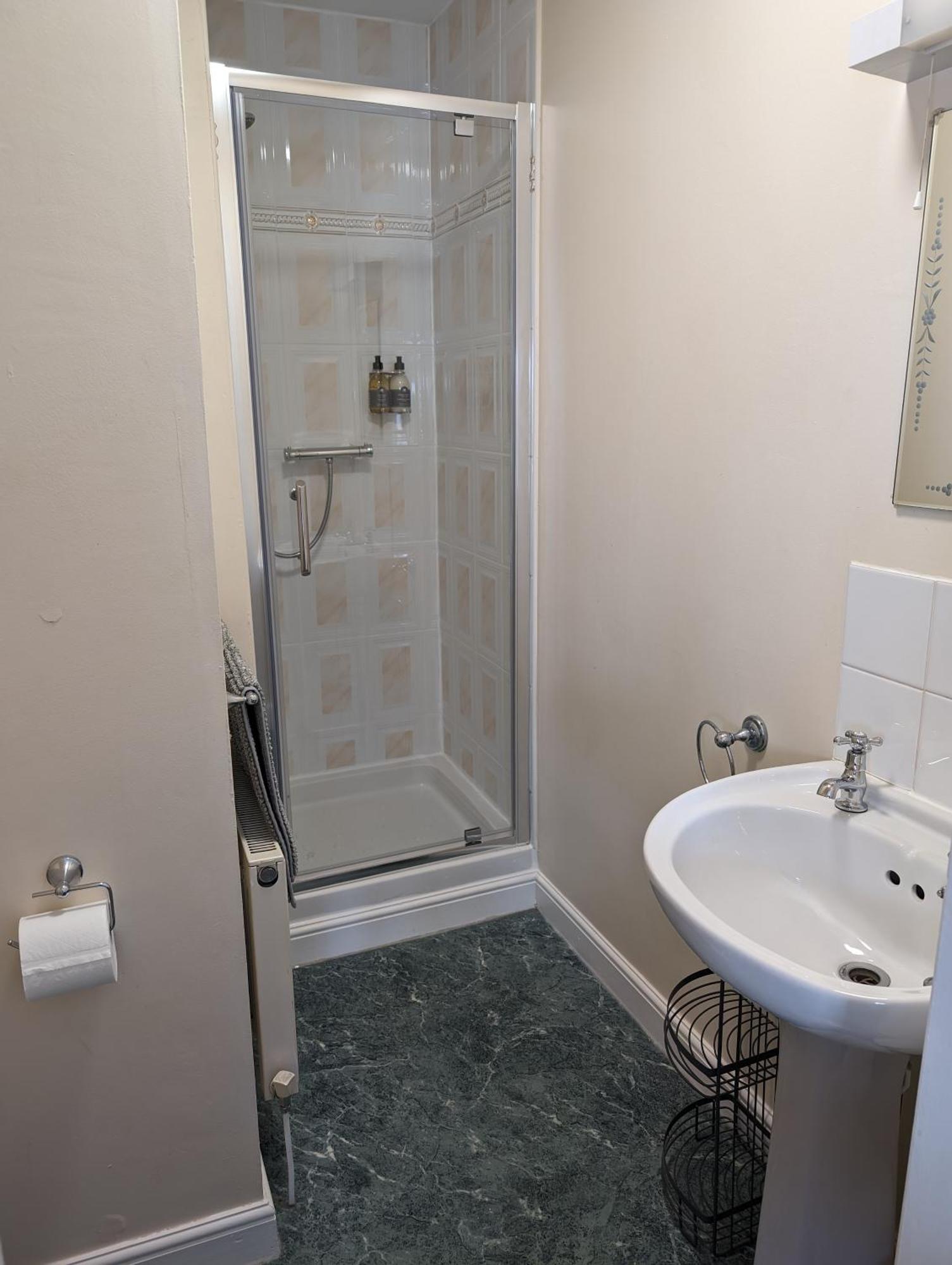 Deluxe King Room,1590407183:JPEG