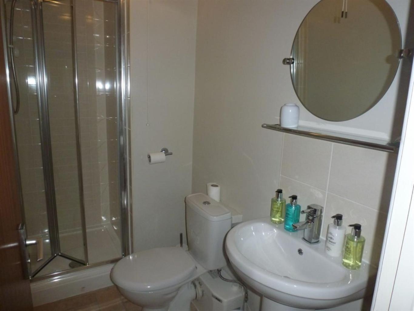 Triple Room with Shower