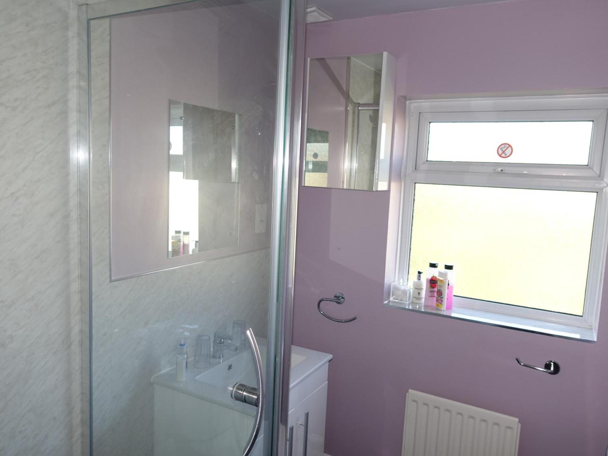 Double Room Private Bathroom,1621428788:JPEG