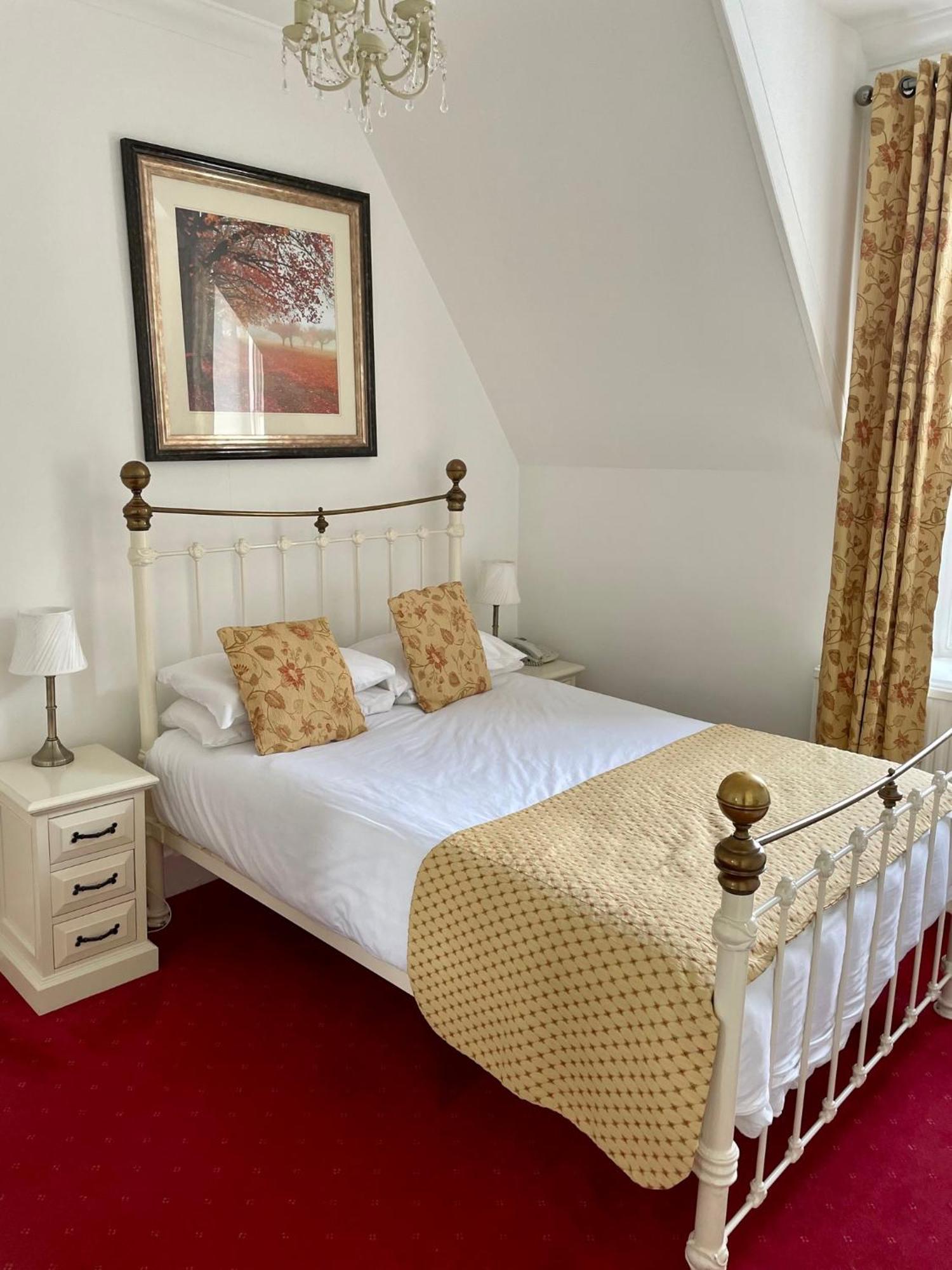 Small Double Room