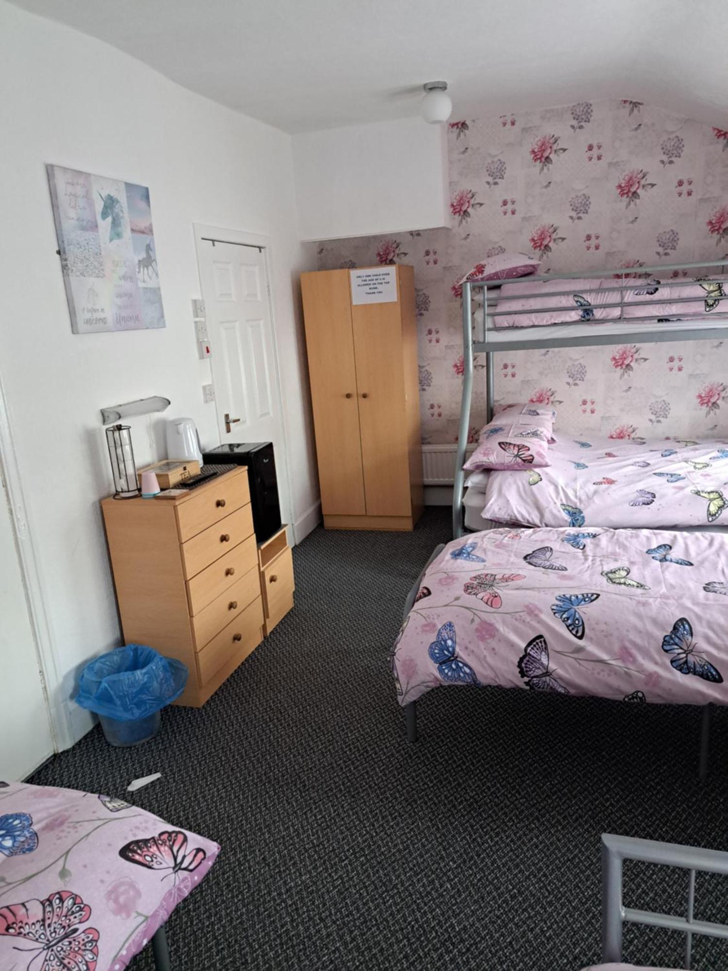 Family Room with Bathroom,1589611438:JPEG