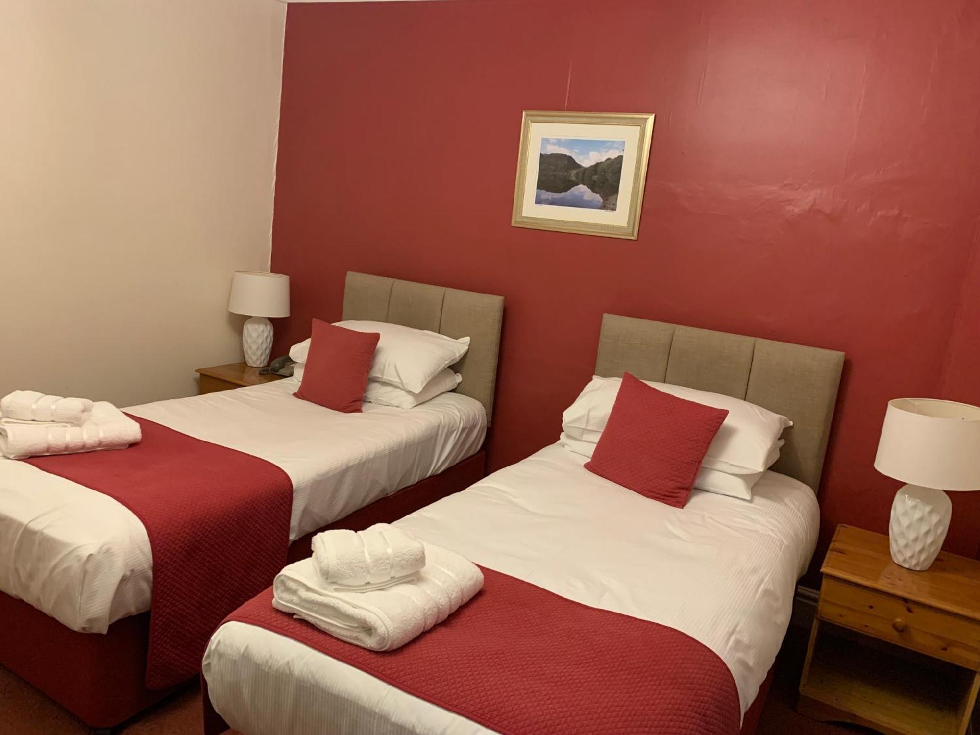 Large Twin Room,1746840714:JPEG