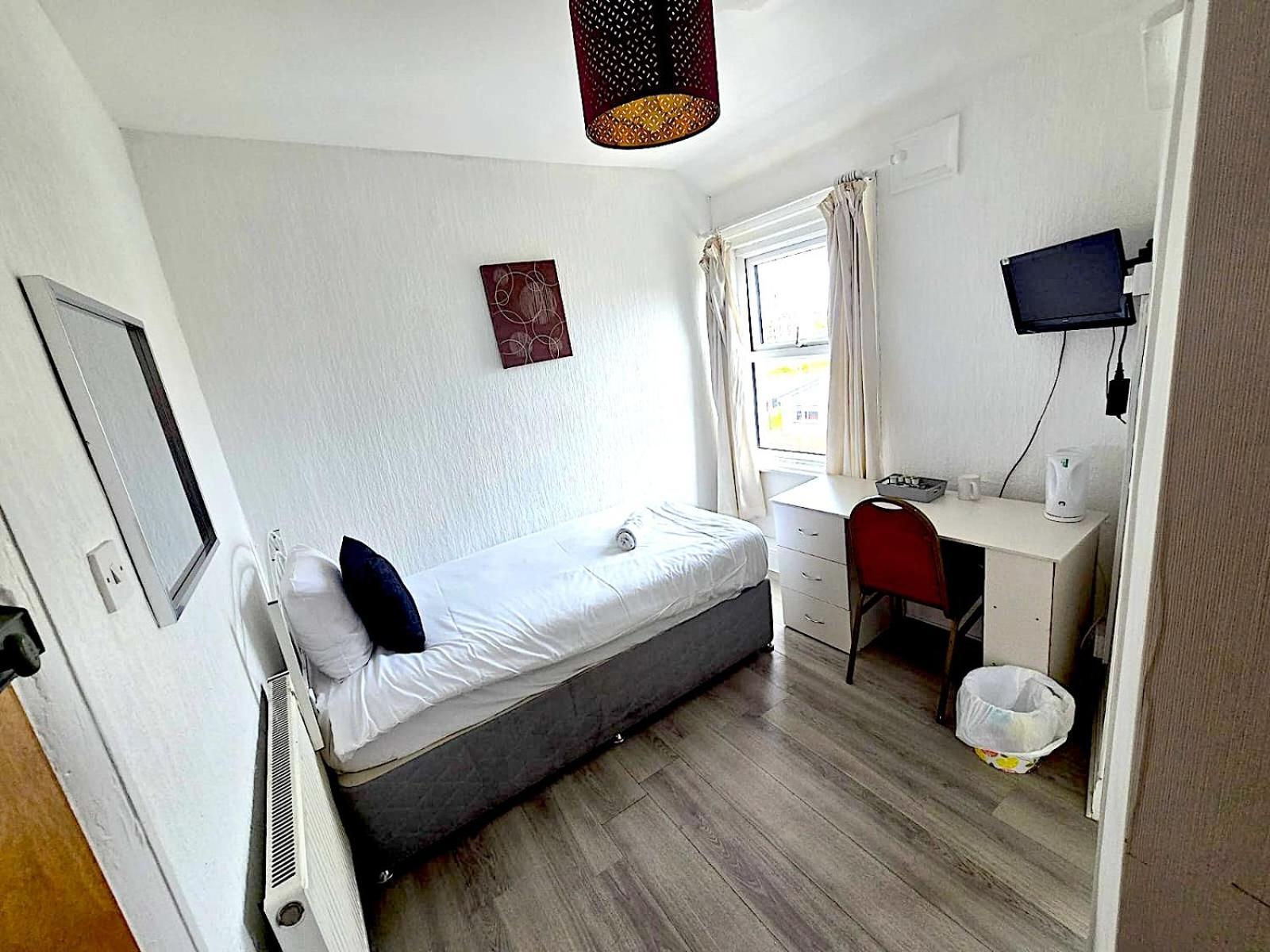 Single Room,1597884024:JPEG