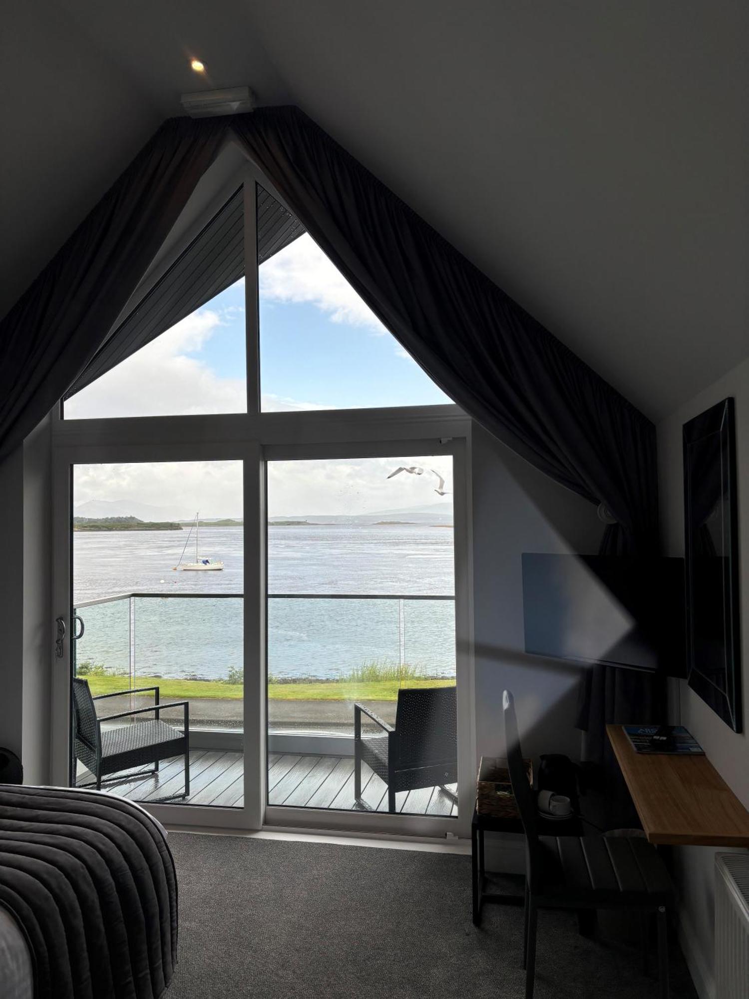 King Room with Balcony