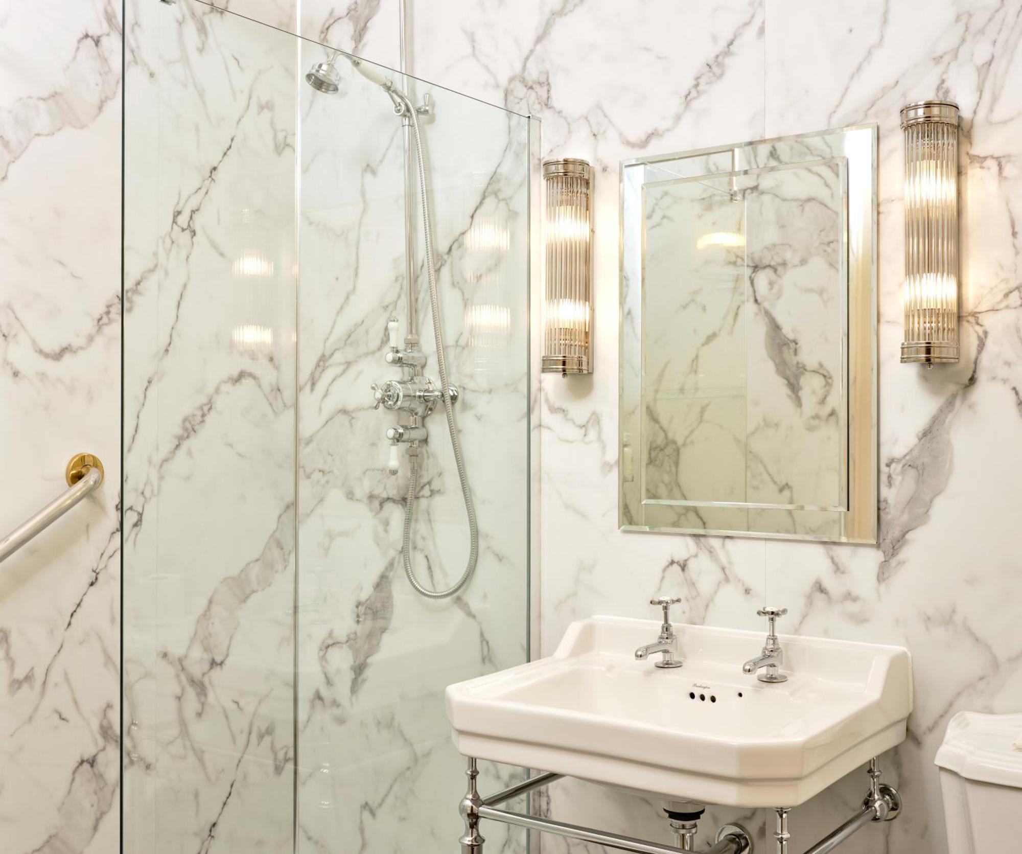 Deluxe Double or Twin Room,1742580652:JPEG