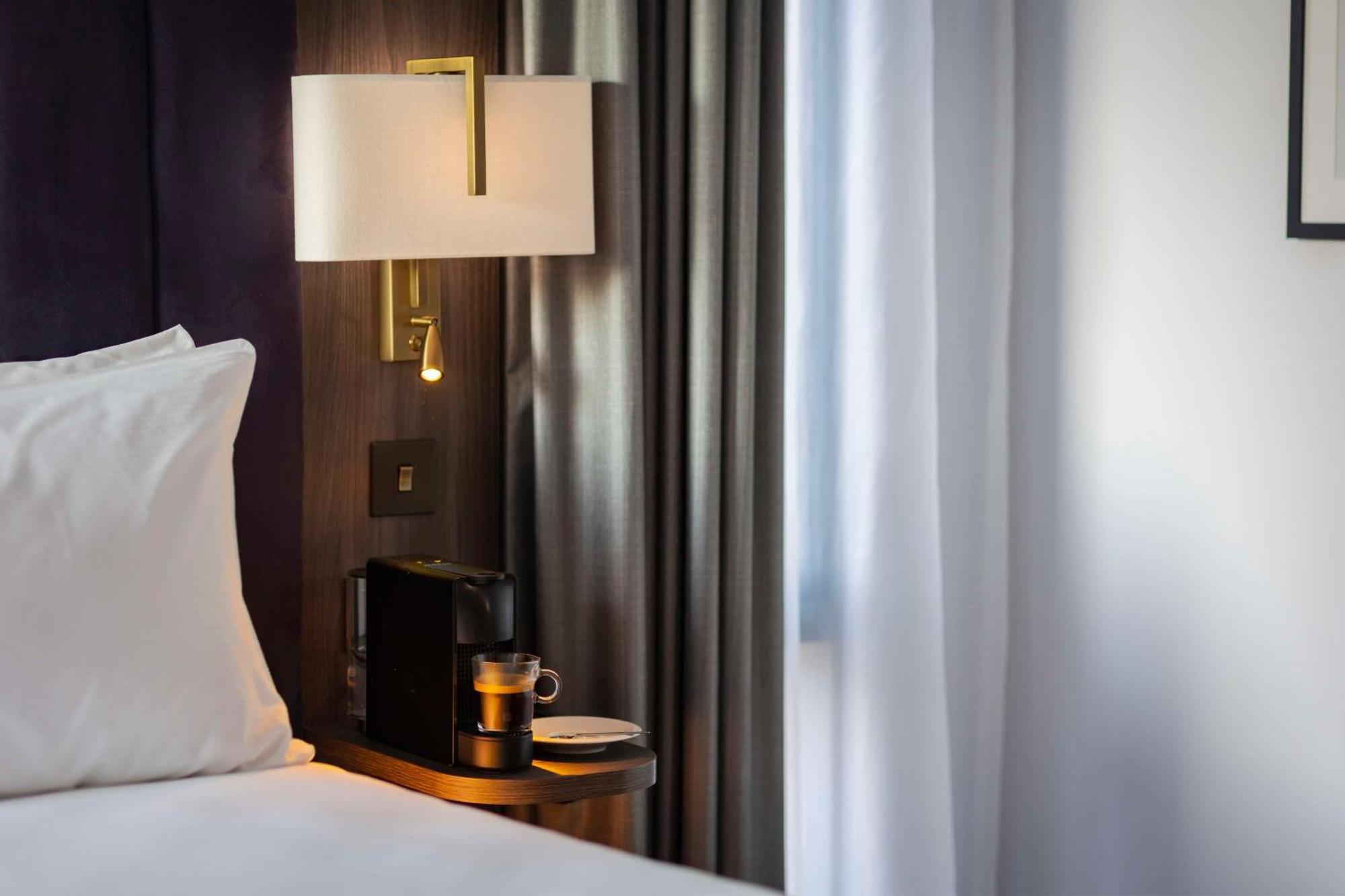 Deluxe Hoekkamer met Kingsize Bed