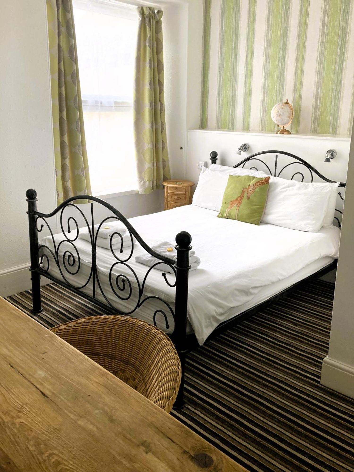 Chambre Double avec Salle de Bains Privative
