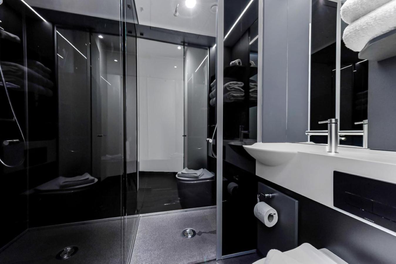 Quarto Queen Interior Z (Sem Janela)