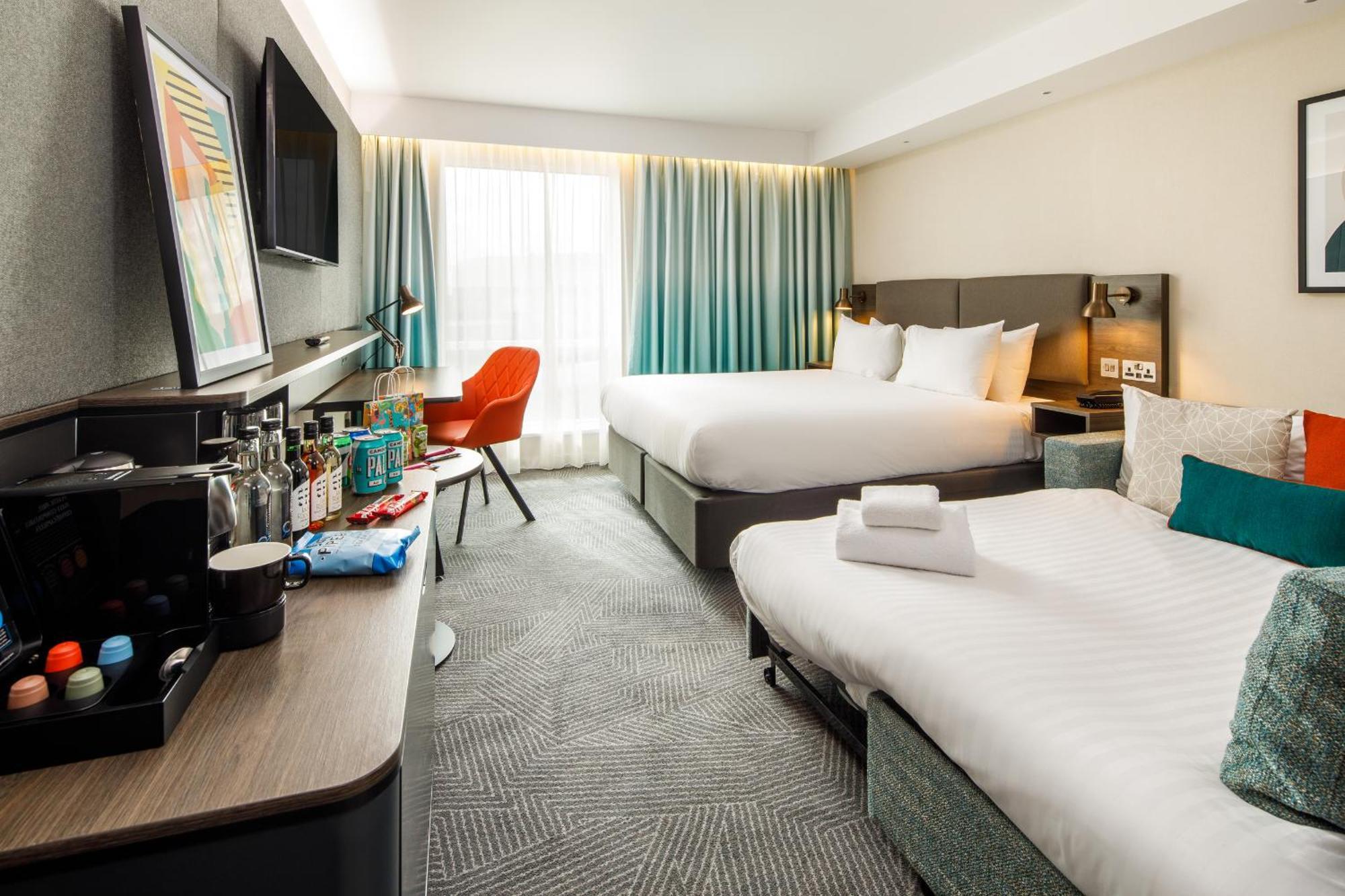 Premium Queen Room with sofa bed
