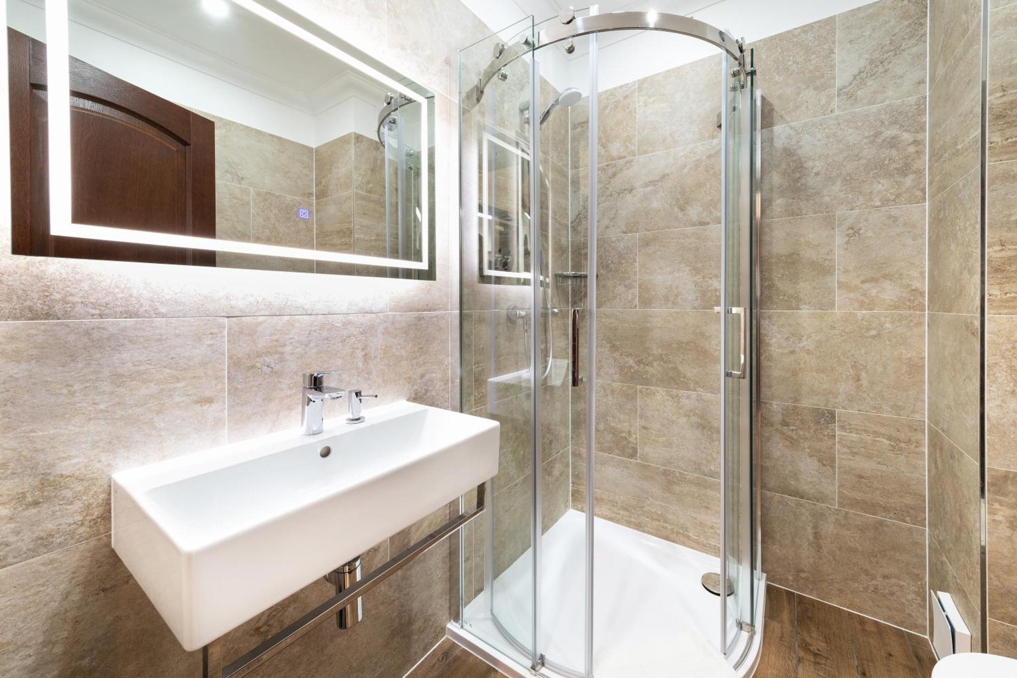 Single Room,1616897484:JPEG