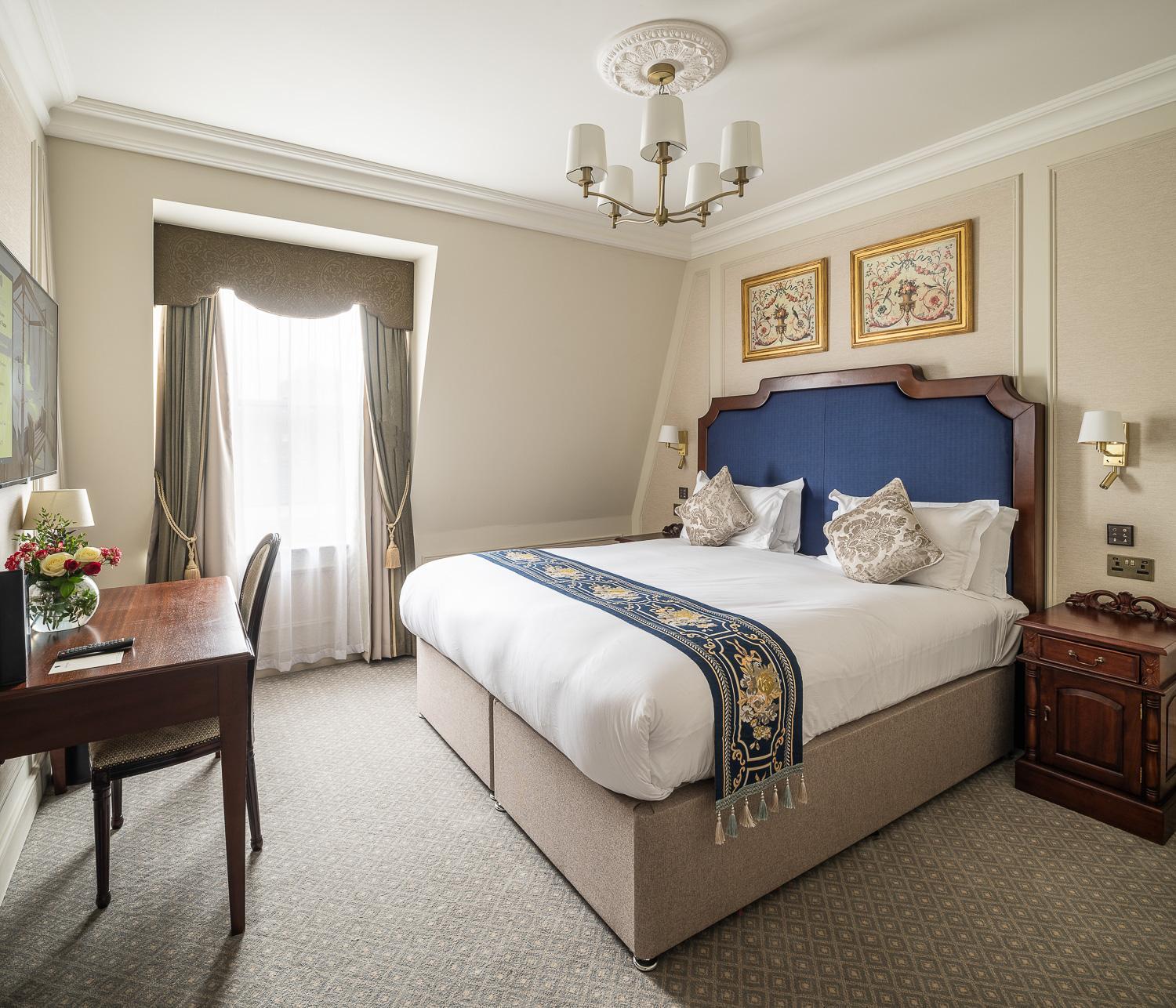 Superior One Bedroom Suite,1620200312:JPEG