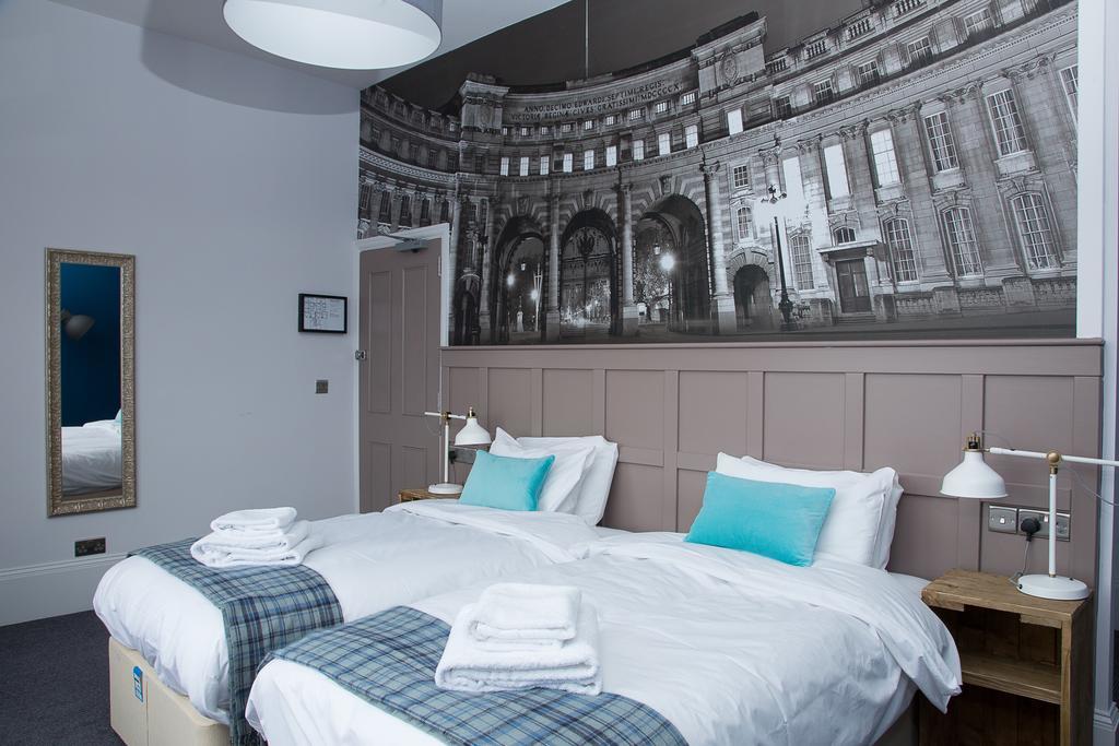 Zweibettzimmer