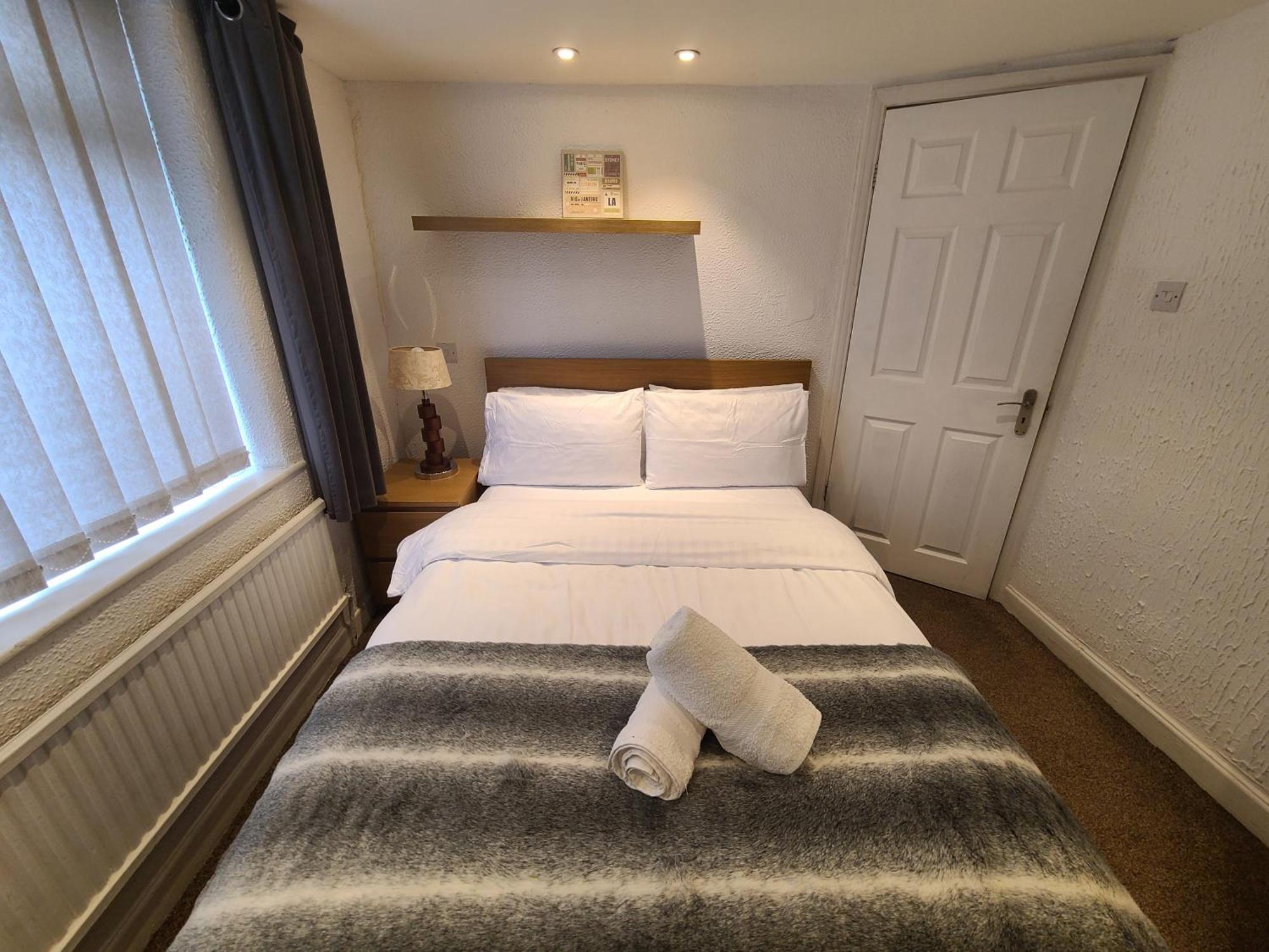 Double Room with Shared Bathroom