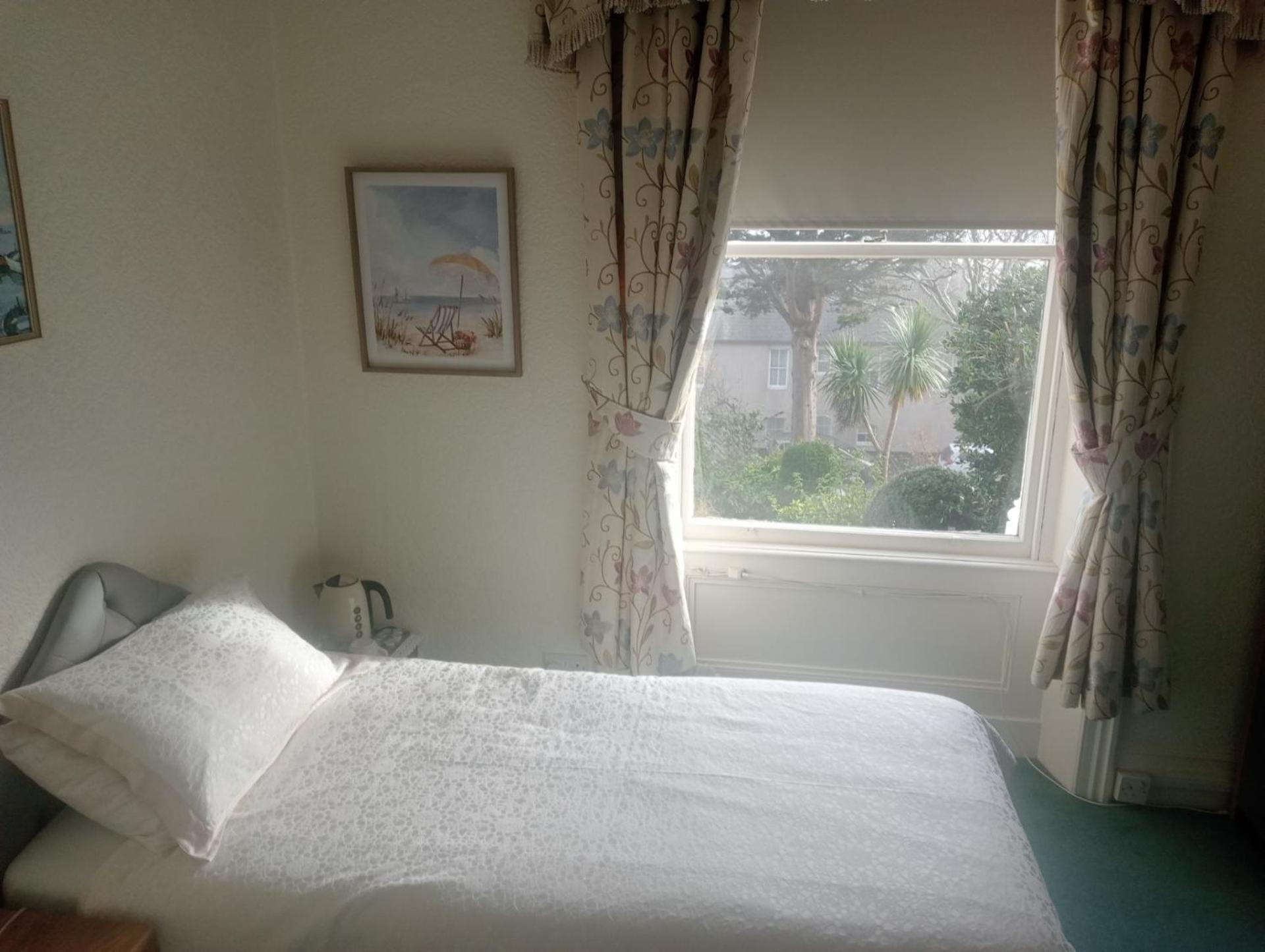 Chambre Simple avec Salle de Bains