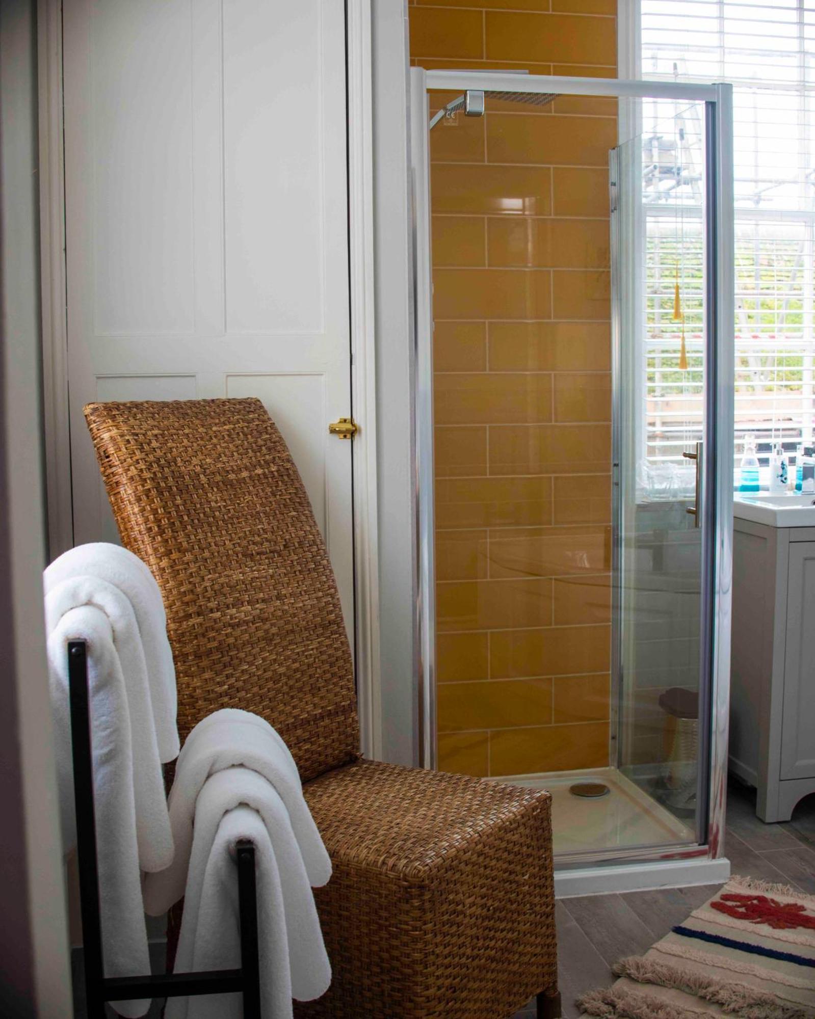 Deluxe Zimmer mit Kingsize-Bett
