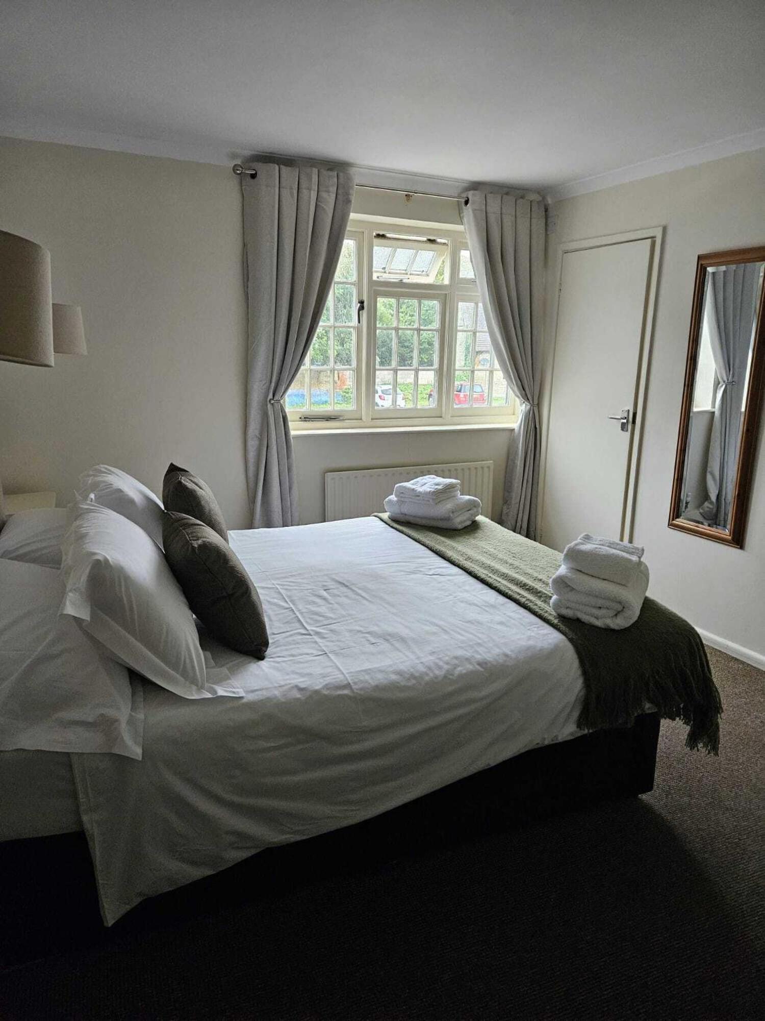 Standard Double Room,1643801044:JPEG