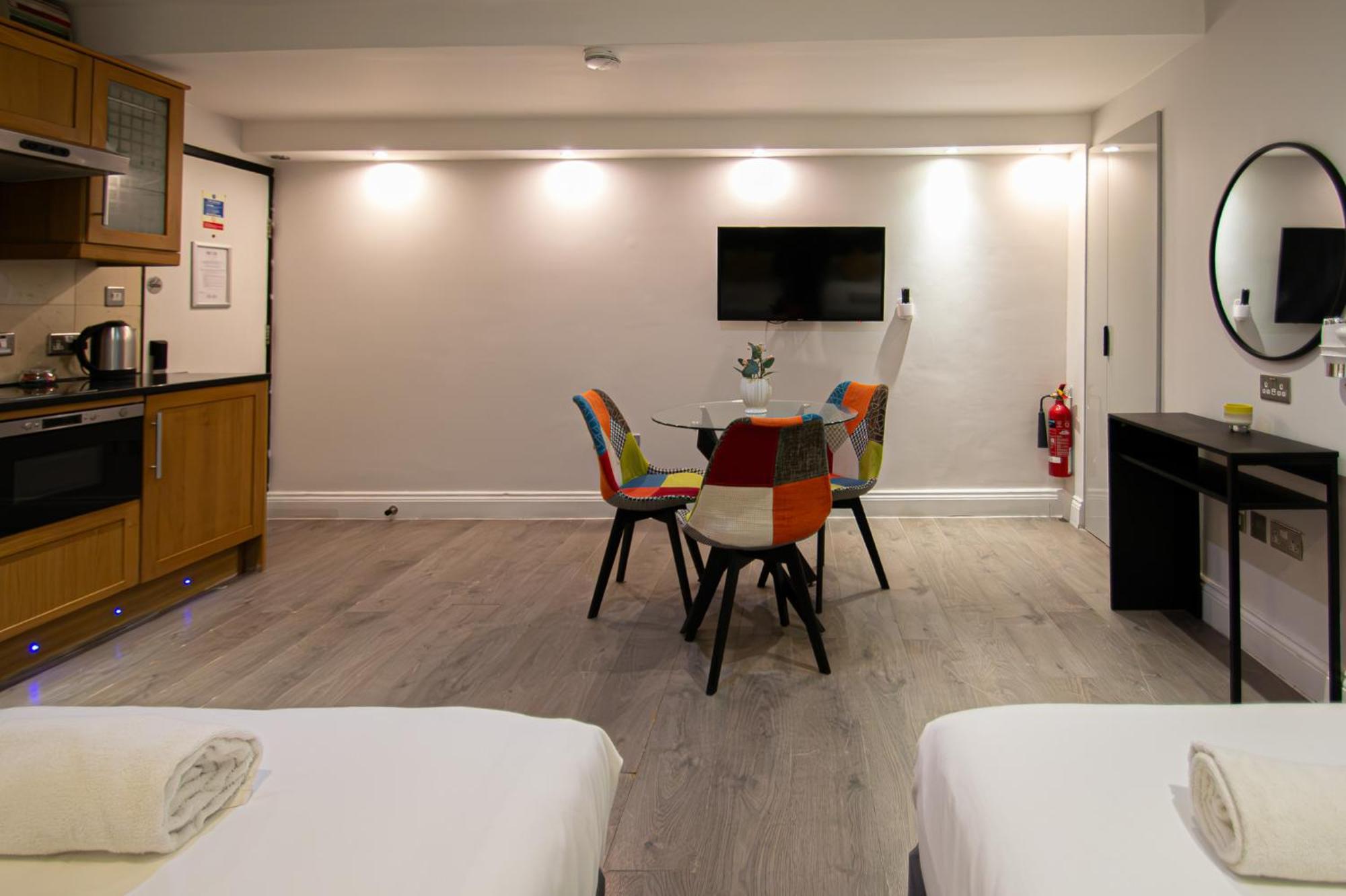 Superior Studio (3 Adults)