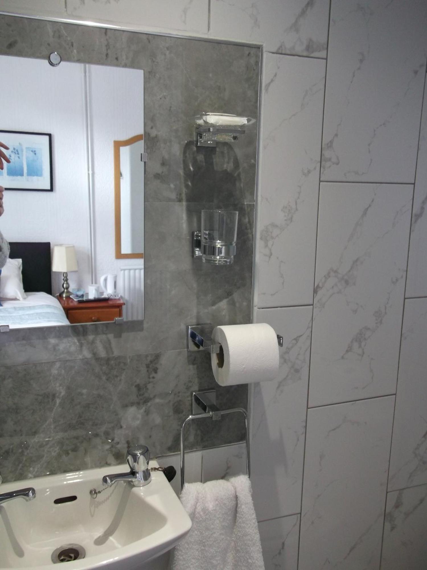 Double Room,1651217429:JPEG