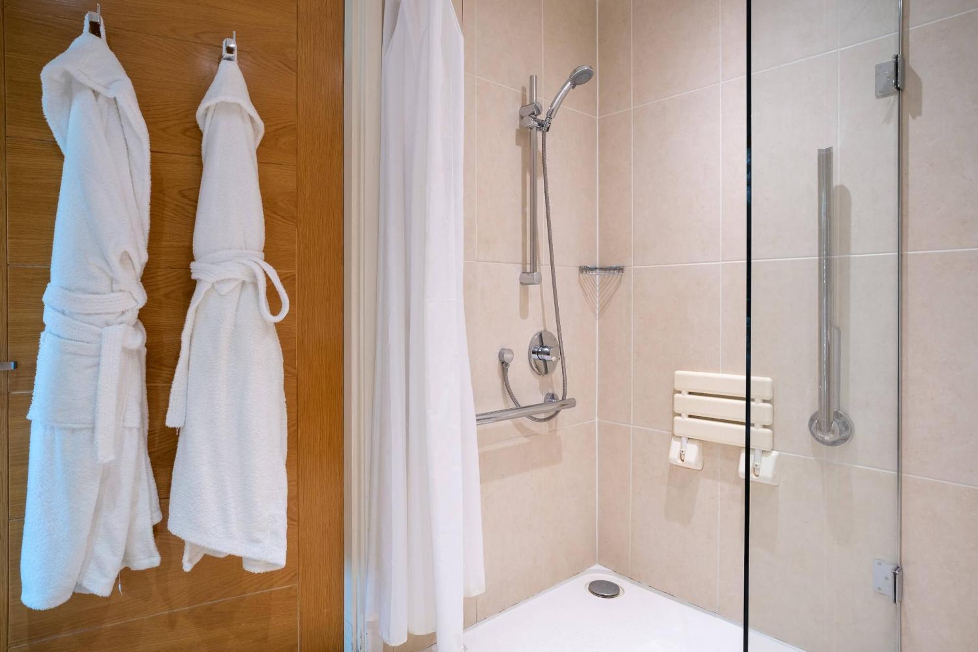 Double or Twin Room - Disability Access