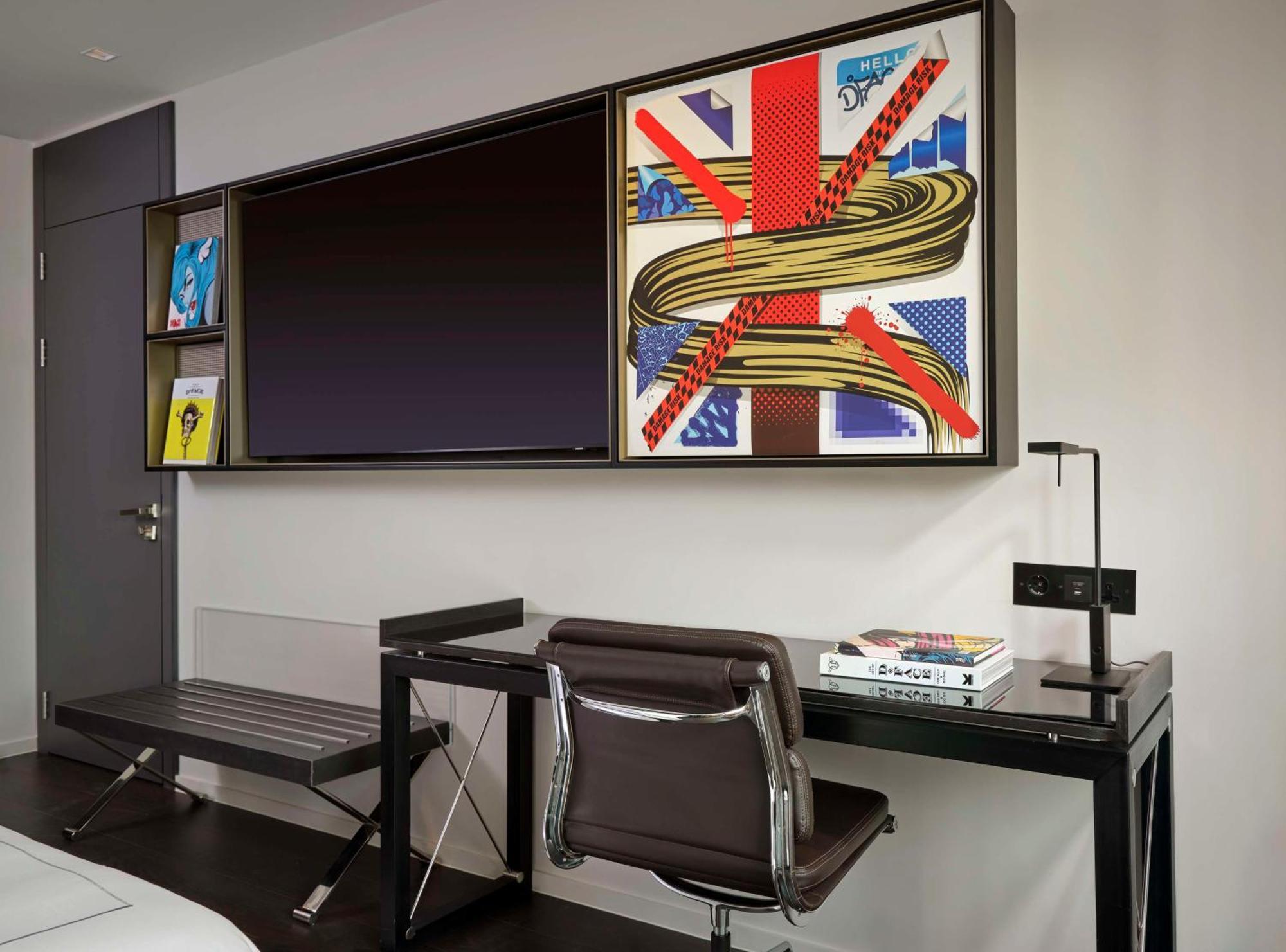 Art Room Deluxe Twin,1659597887:JPEG