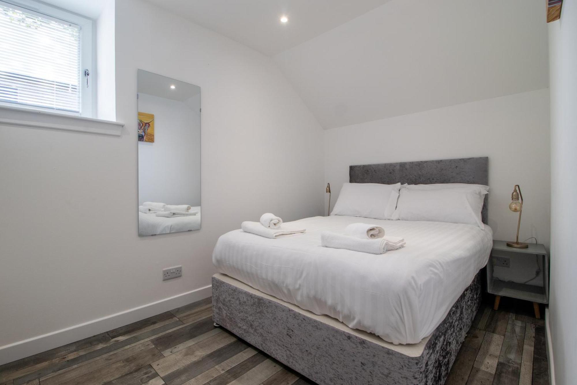 Two-Bedroom Apartment,1661705392:JPEG