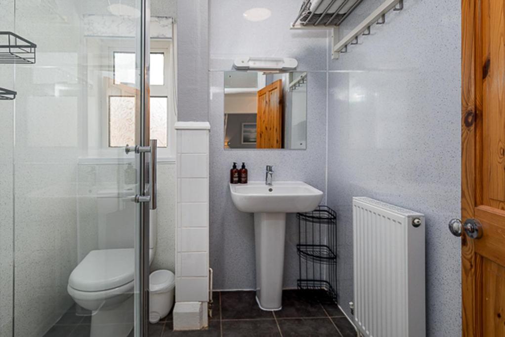 Chambre Familiale avec Douche